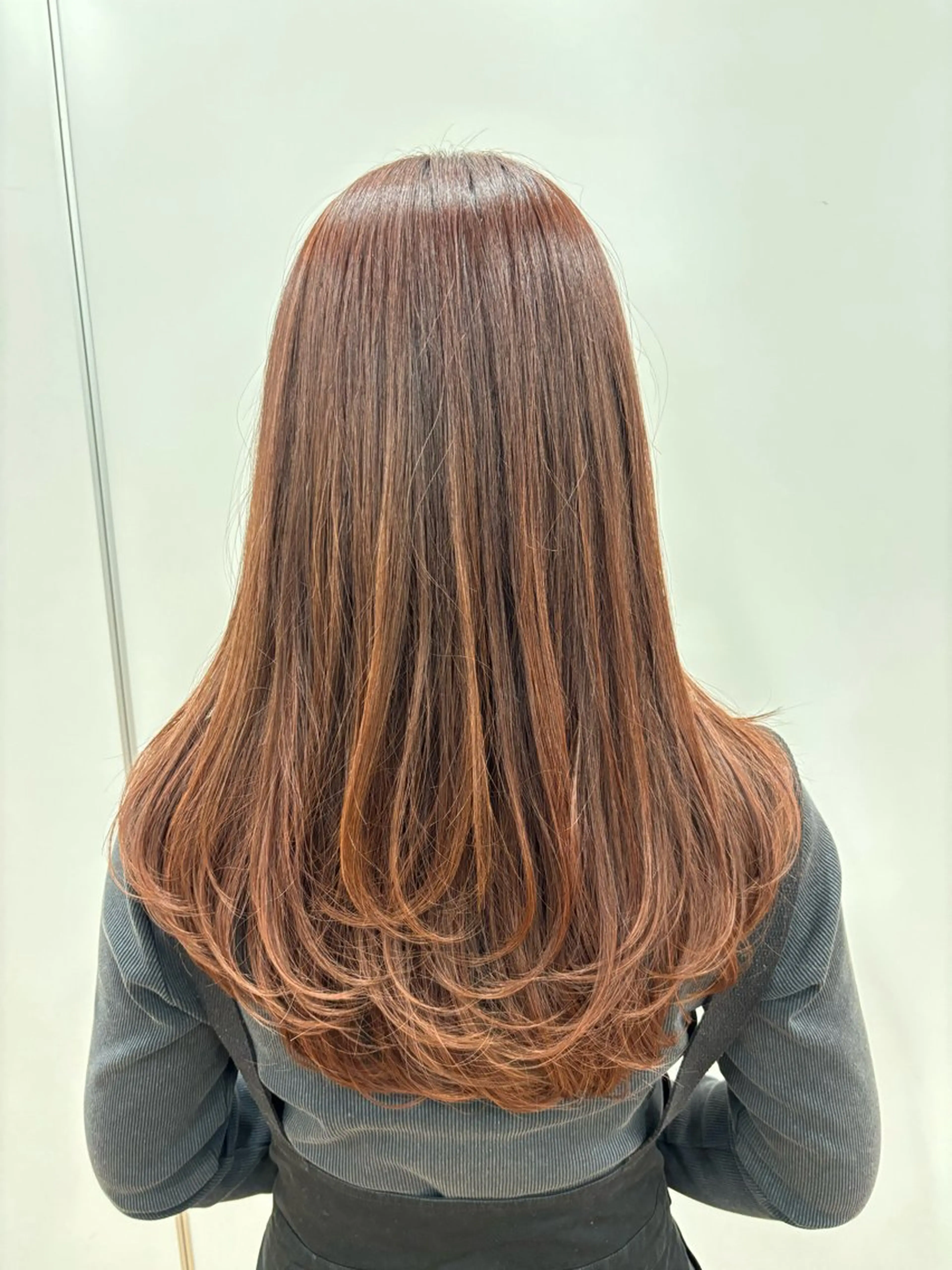 ロング カラー パーマ ハイライトカラー ハイライト レイヤーカット ヘアカラー ヘアーメイクウィル野田阪神店所属・Yuu/髪質改善 デザインカラーのヘアスタイル