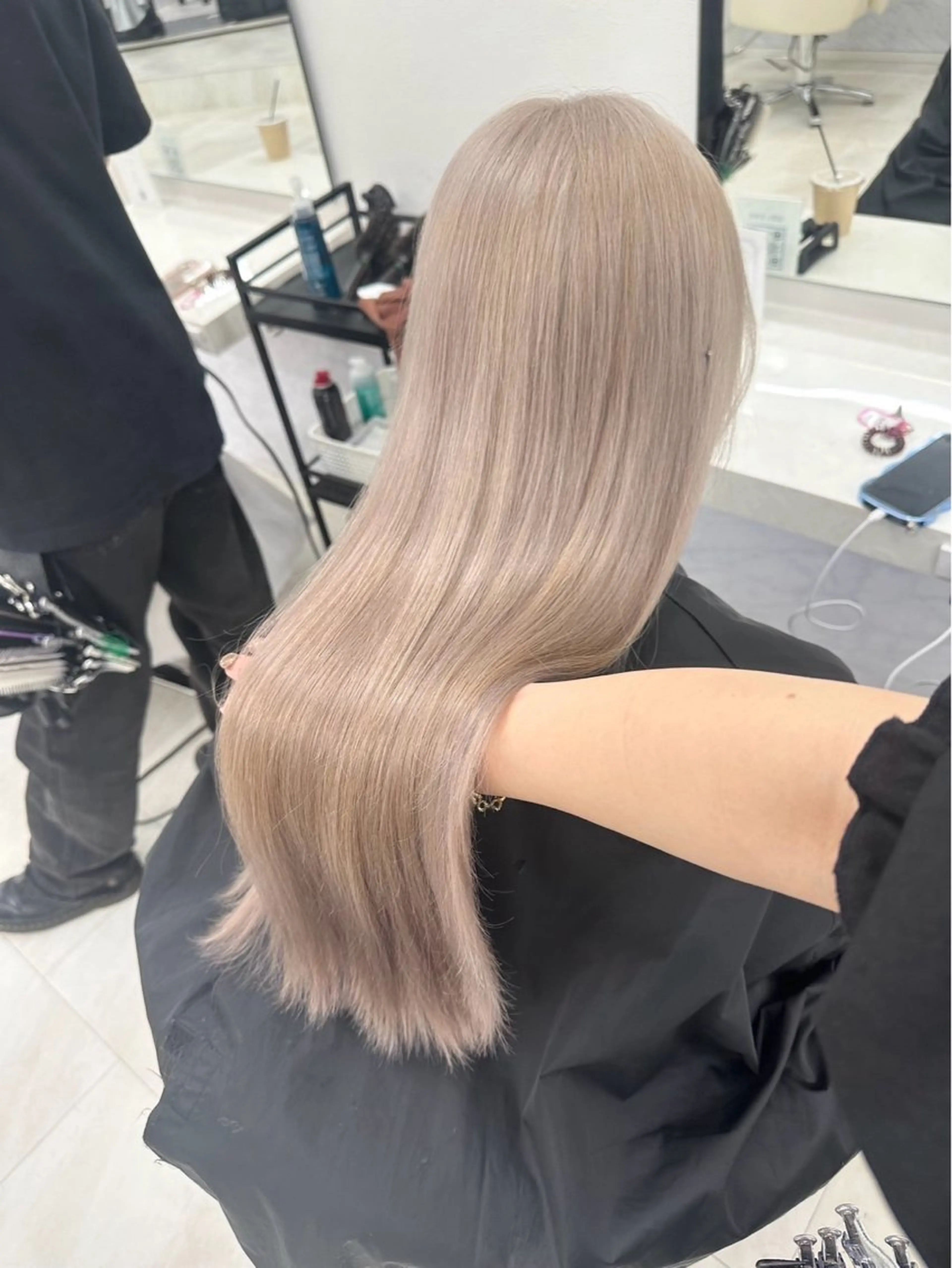 ロング カラー ヘアカラー トリートメント はな ブリーチ ハイトーン/ 渋谷のヘアスタイル