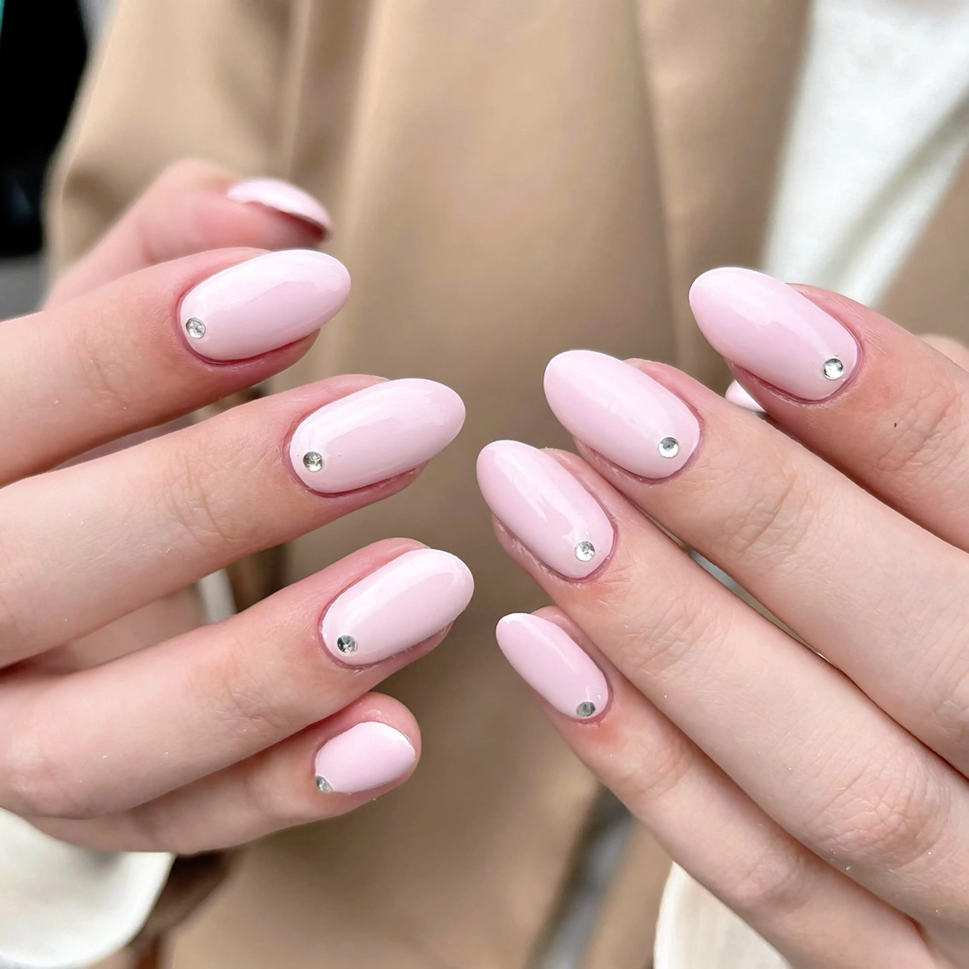 ネイル チークネイル 成人式 ワンカラーネイル 夏ネイル ワンホンネイル ハンドネイル ハンドケア 🫧OPELIA NAIL渋谷🫧のネイルデザイン