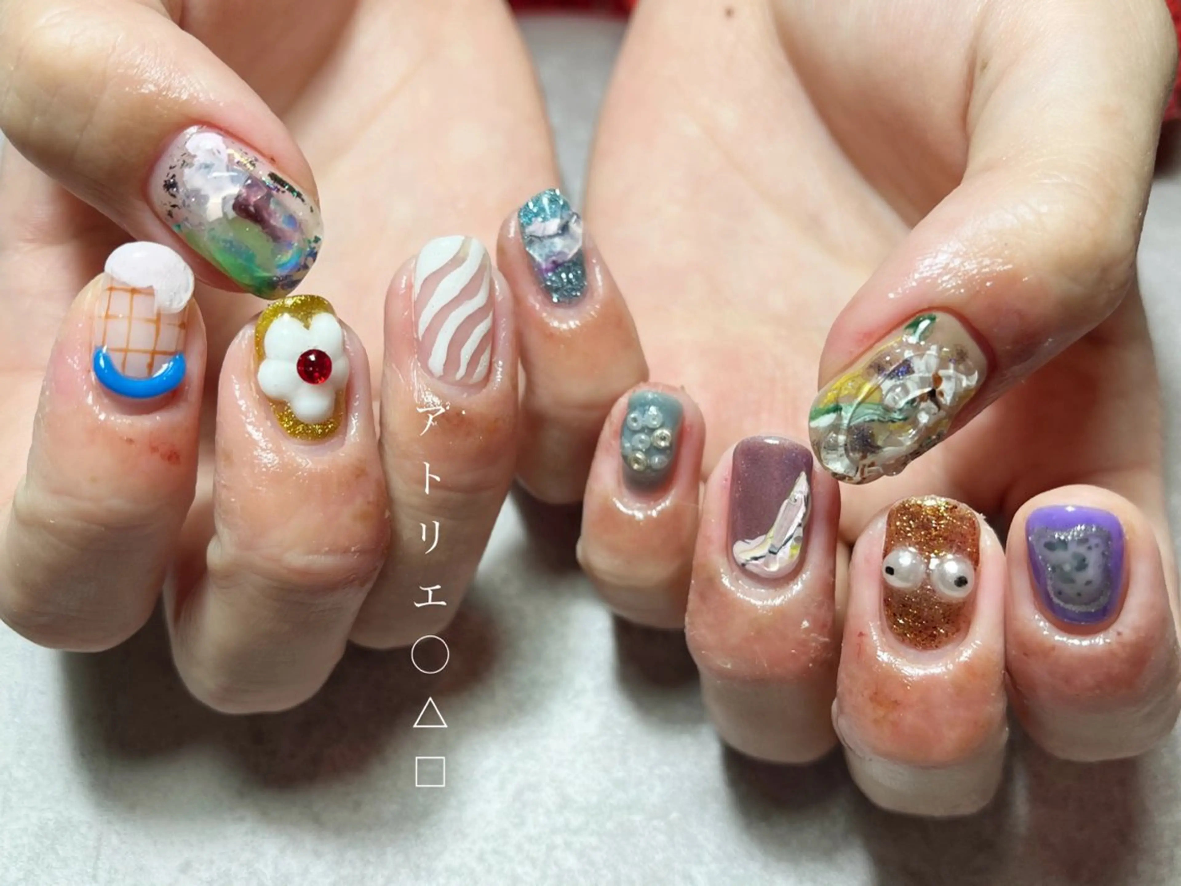 ネイル ハンドネイル アトリエ ○△□のネイルデザイン
