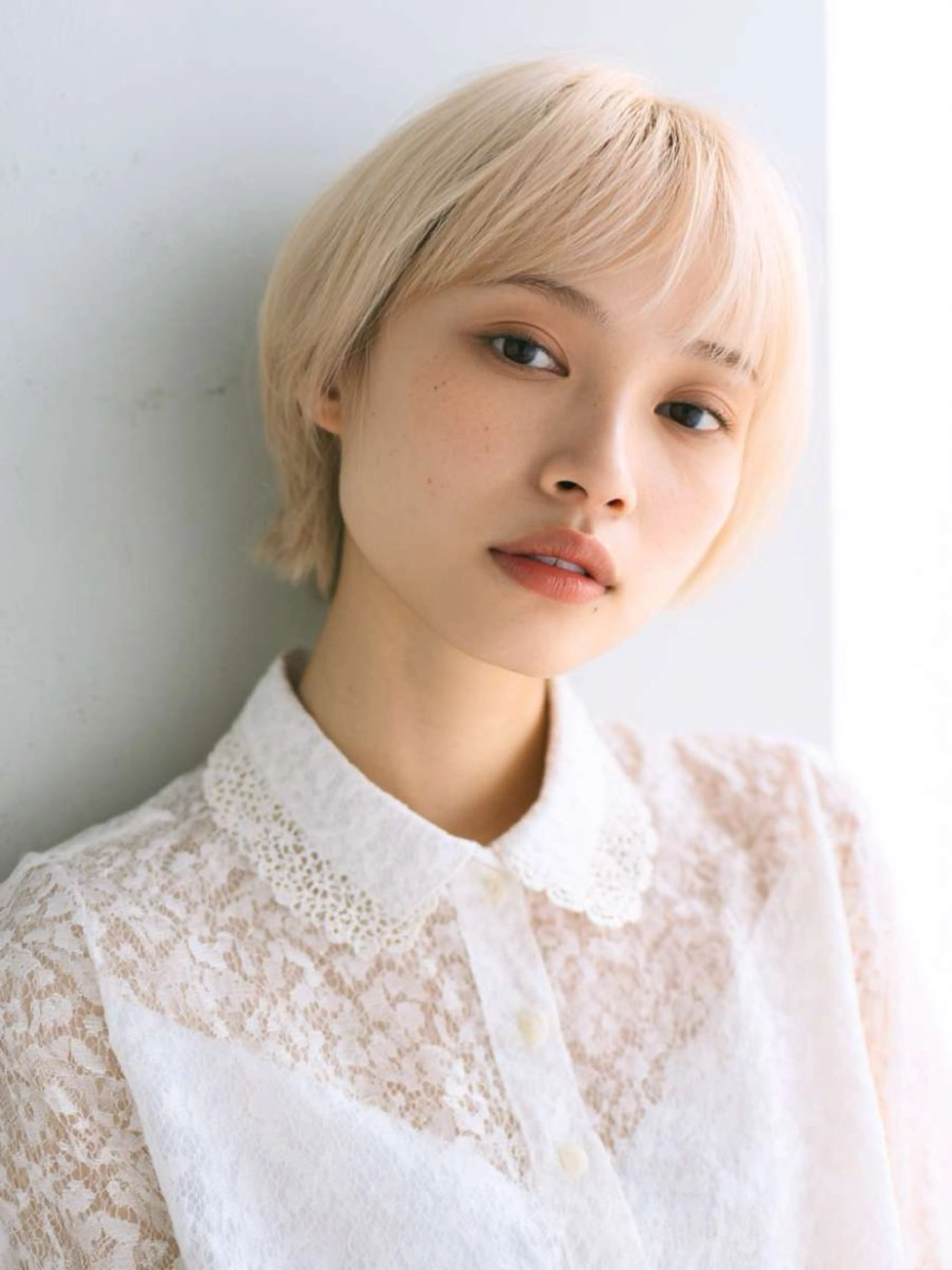 ショート ｵｶﾓﾄ ﾐｽﾞｷのヘアスタイル