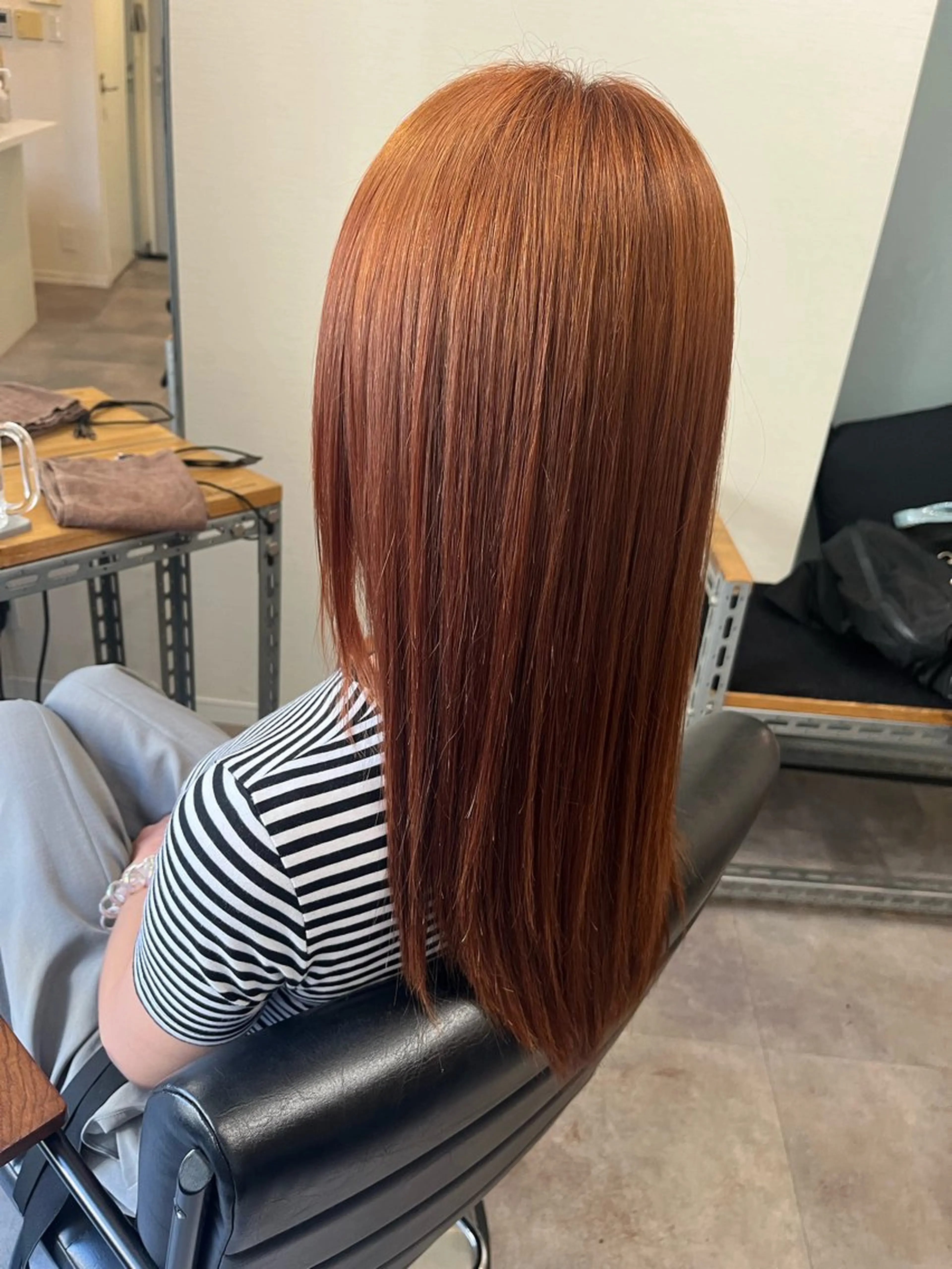 セミロング カット ヘアカラー トリートメント OFF YUYAのヘアスタイル