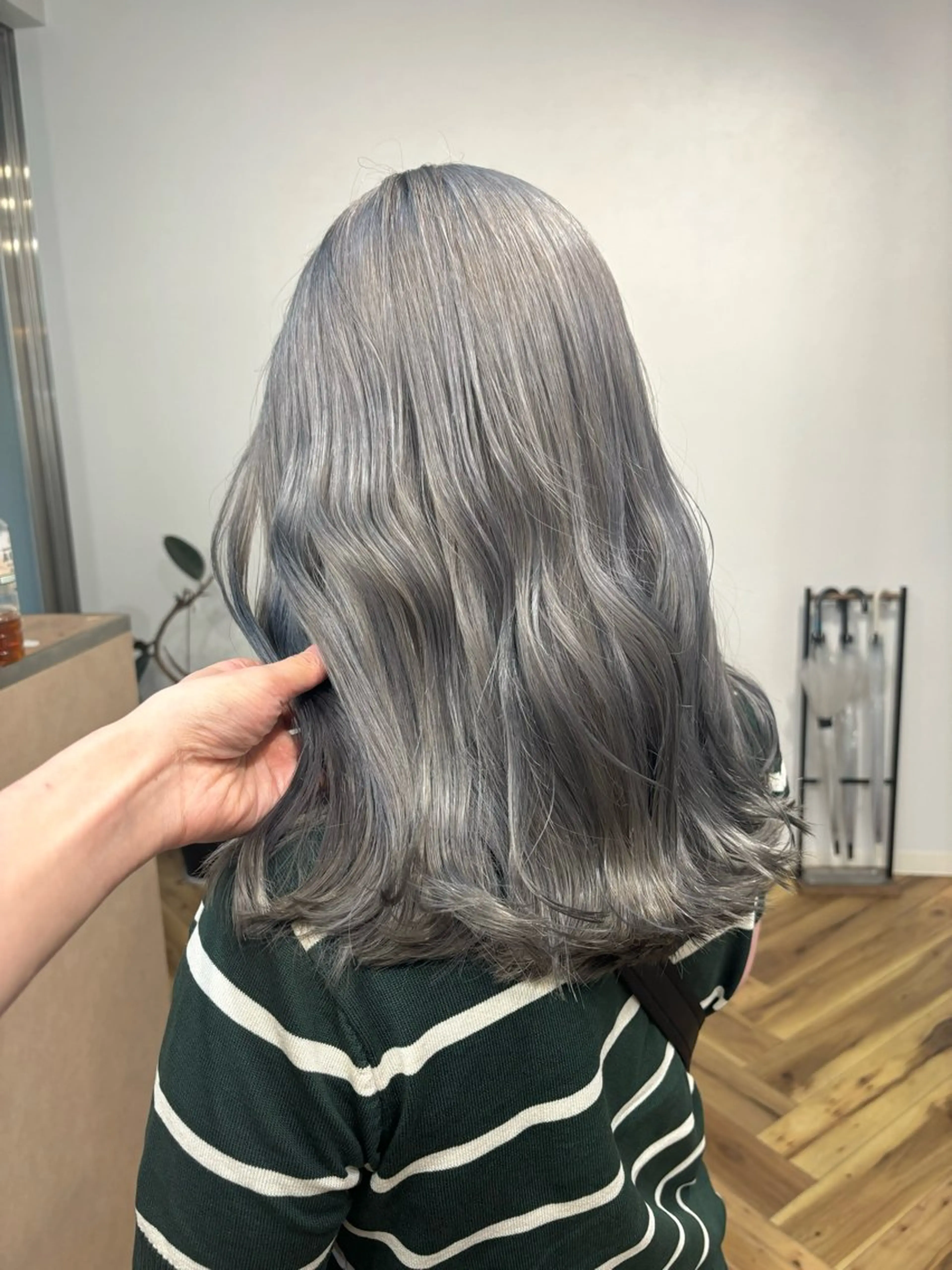 ロング カラー ヘアカラー lani hair salon所属・SHOTO ハイトー ン/デザインカラーのヘアスタイル