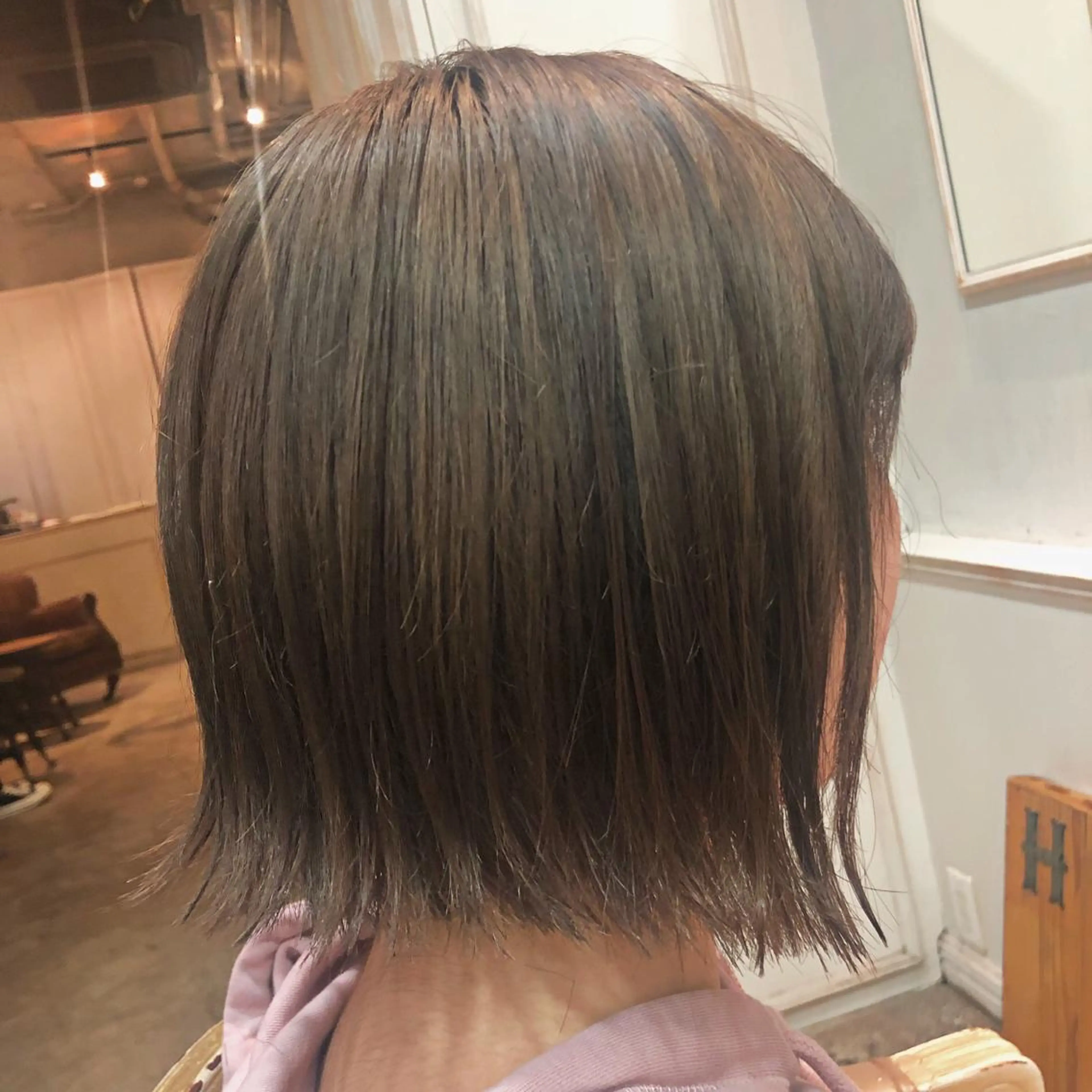 ショート カラー ハイトーンカラー ボブ RUKA 美容院×ネイリストのヘアスタイル
