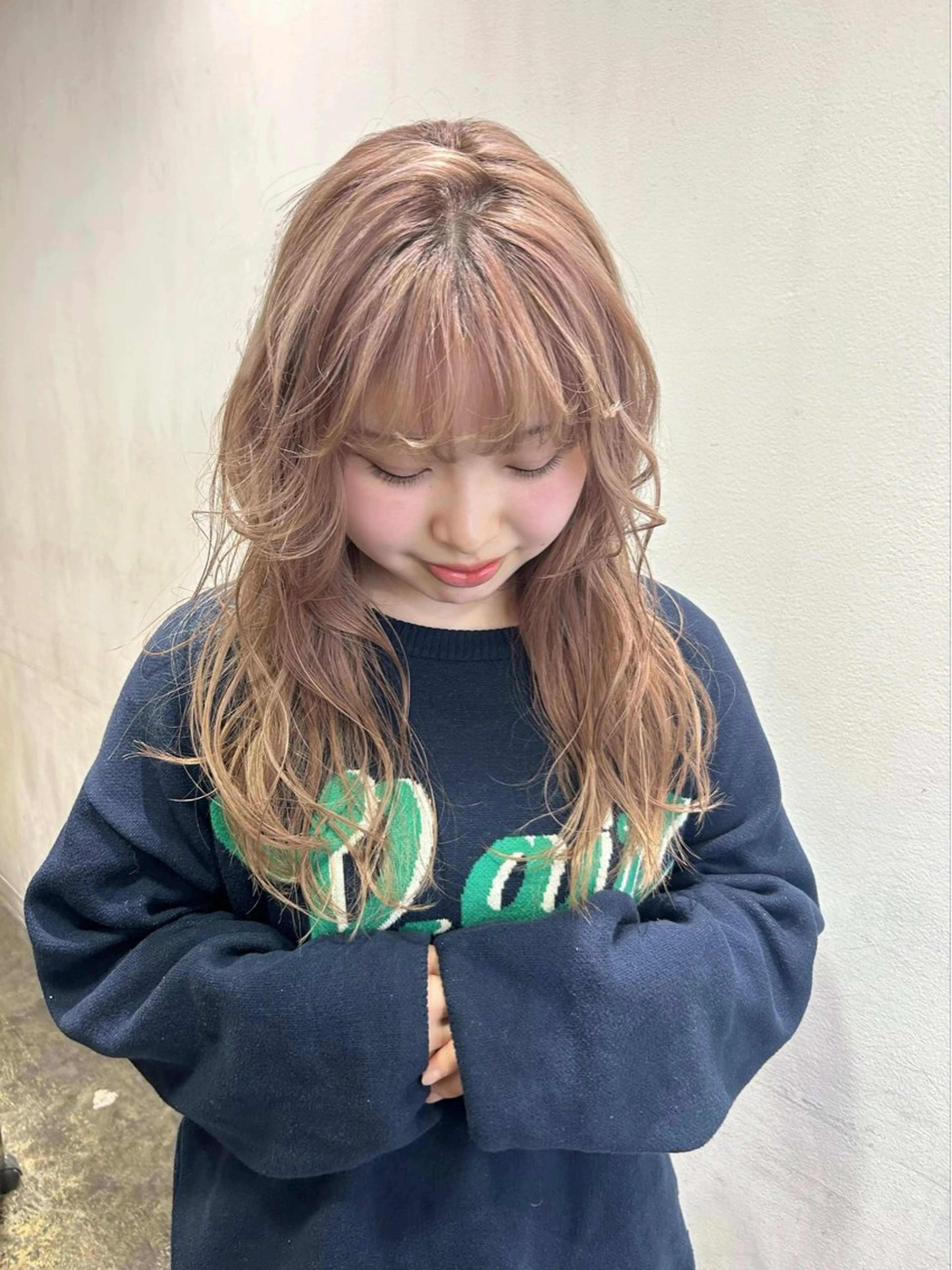 セミロング ヘアカラー ハイトーン/ブリーチ 🧁soraのヘアスタイル