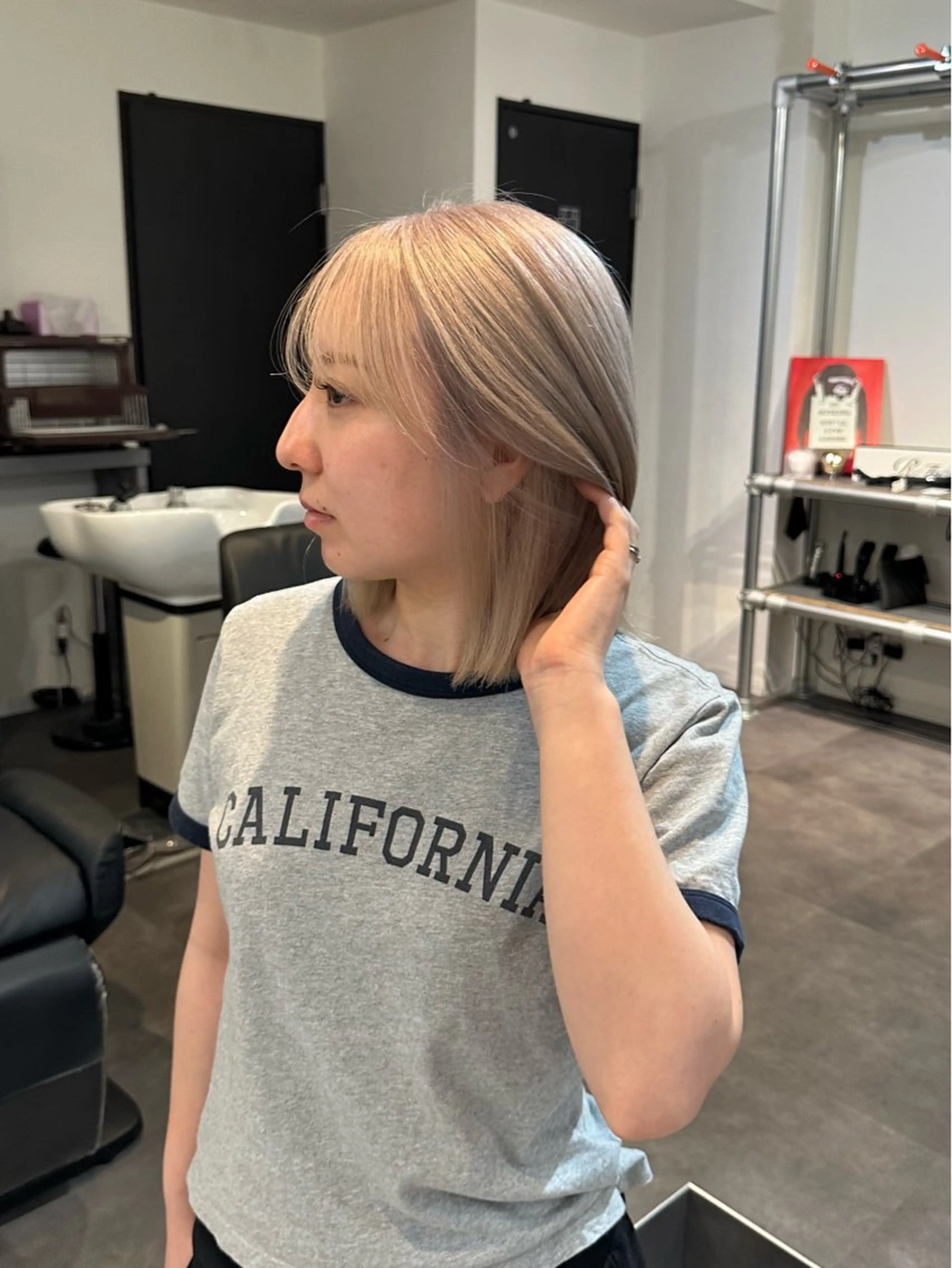 ミディアム ヘアカラー トリートメント ﾚｲﾔｰ/ﾊｲﾄｰﾝ WAKANAのヘアスタイル