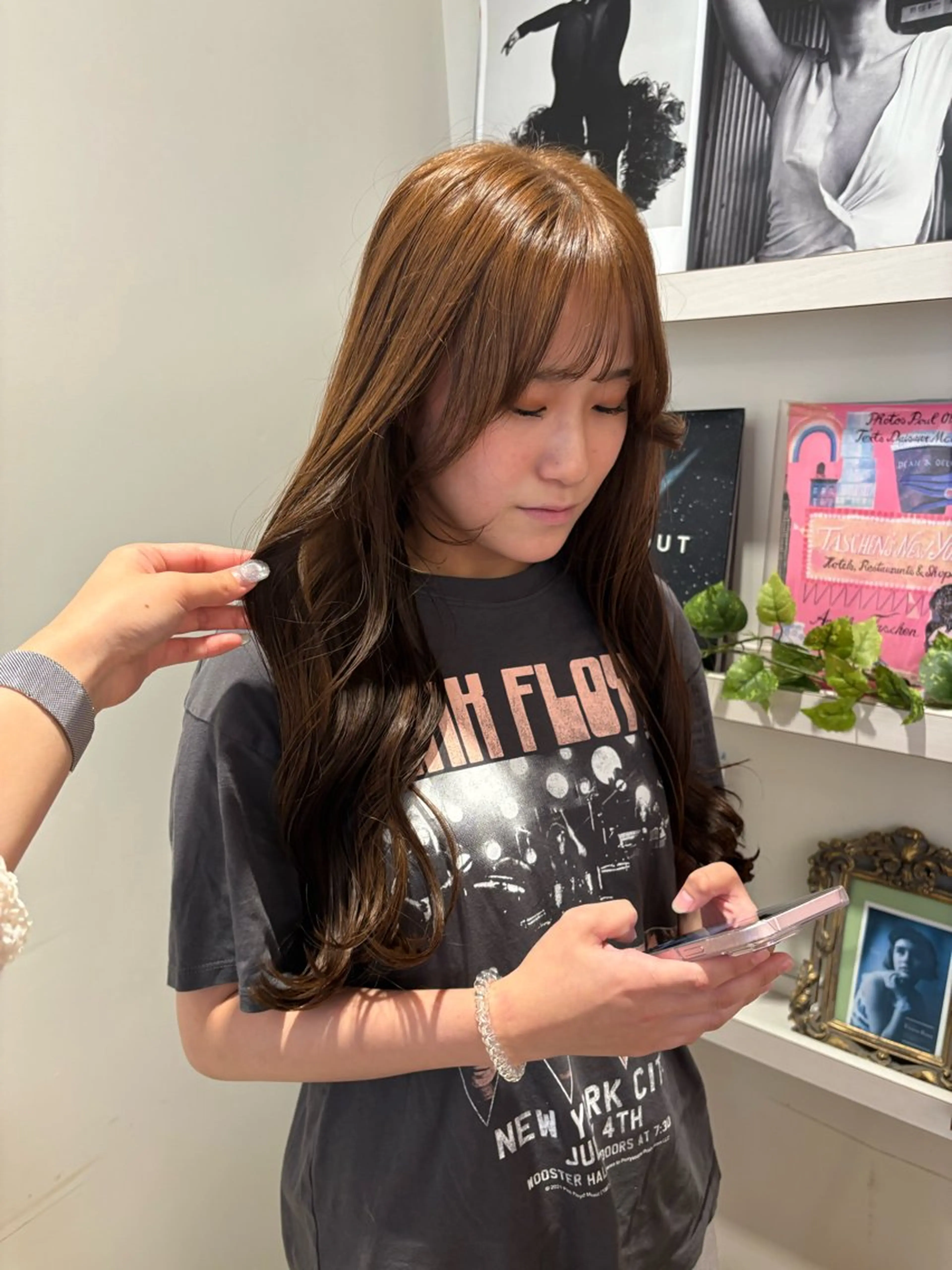 〈U24以下限定〉艶カラー+シャンプーブローの写真