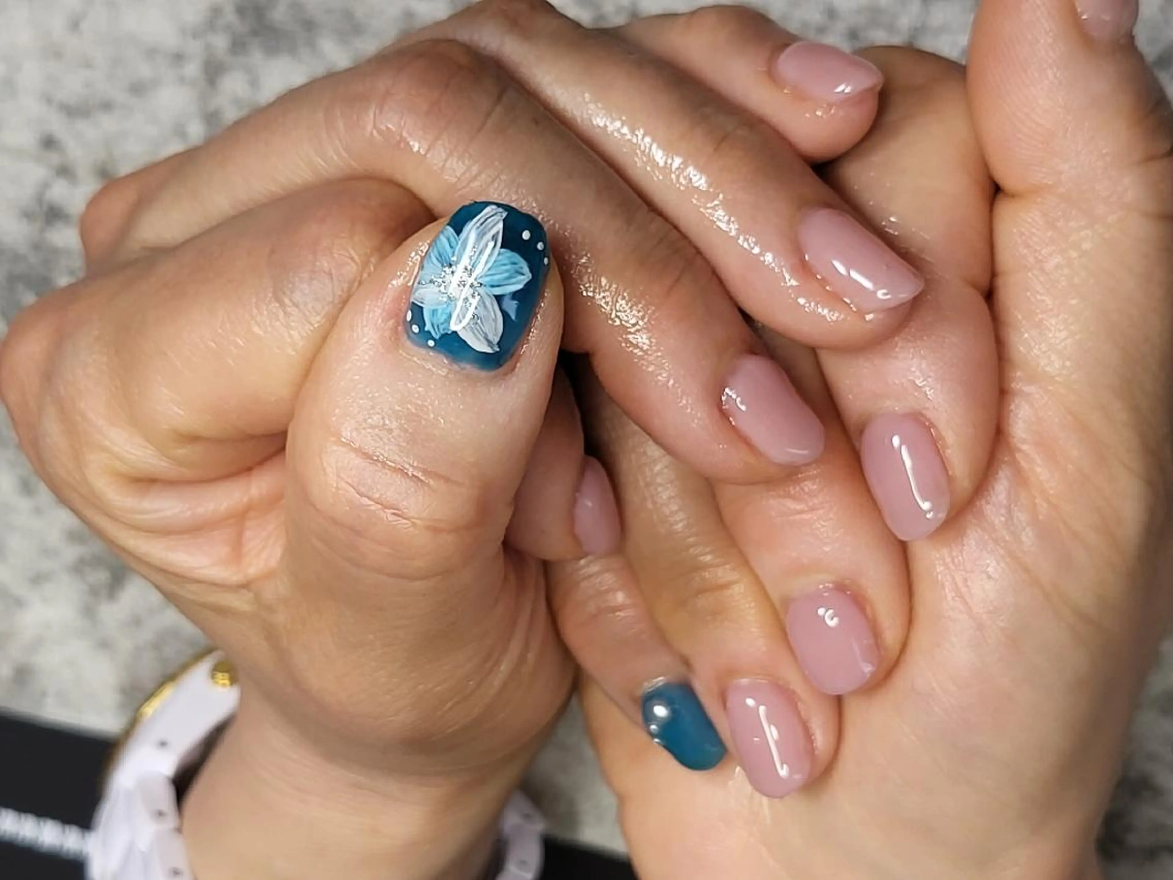 ネイル ブルー クリアネイル nail イロドリのネイルデザイン