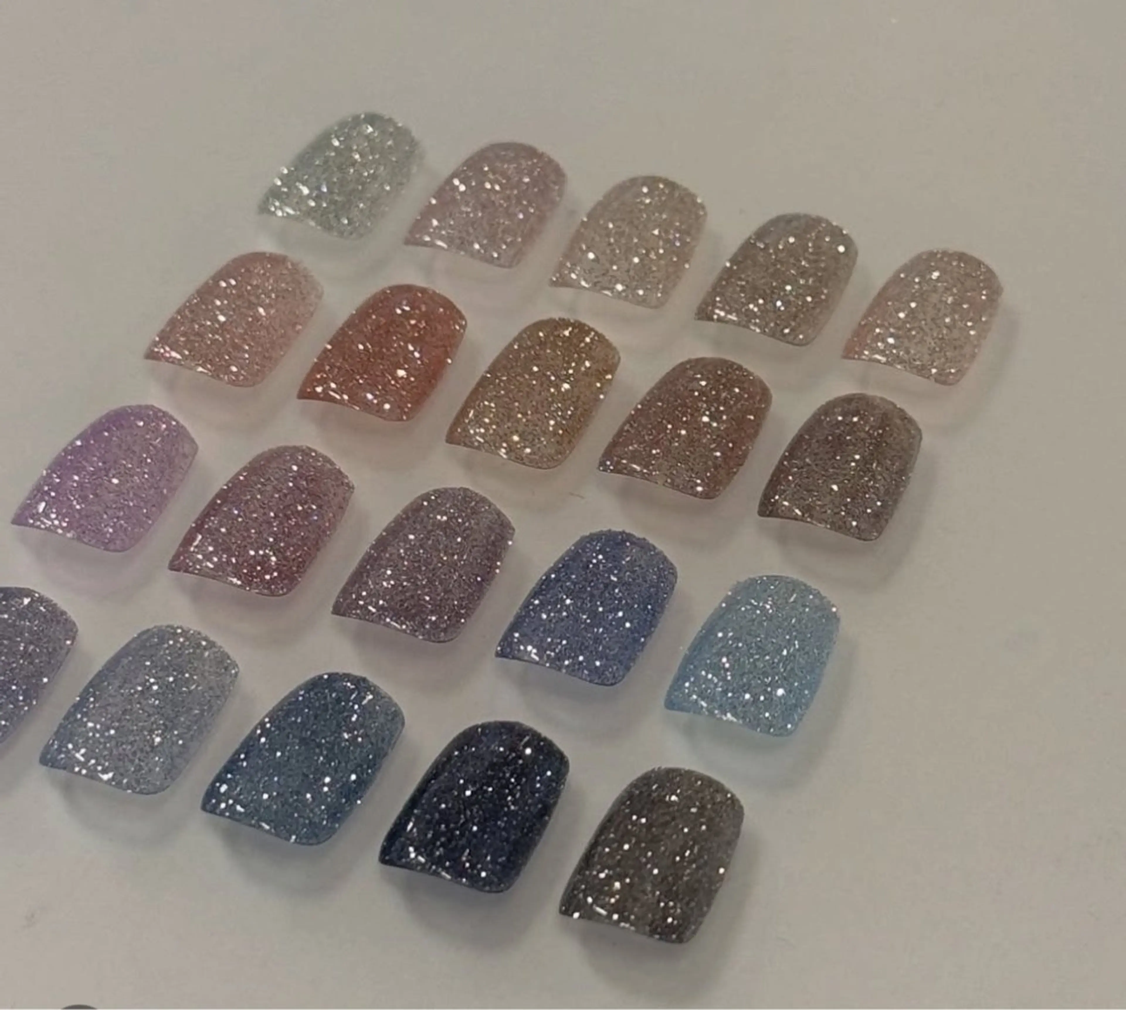 ネイル ラメ(グリッター) ラメグラデーション ハンドネイル nails bunnyのネイルデザイン