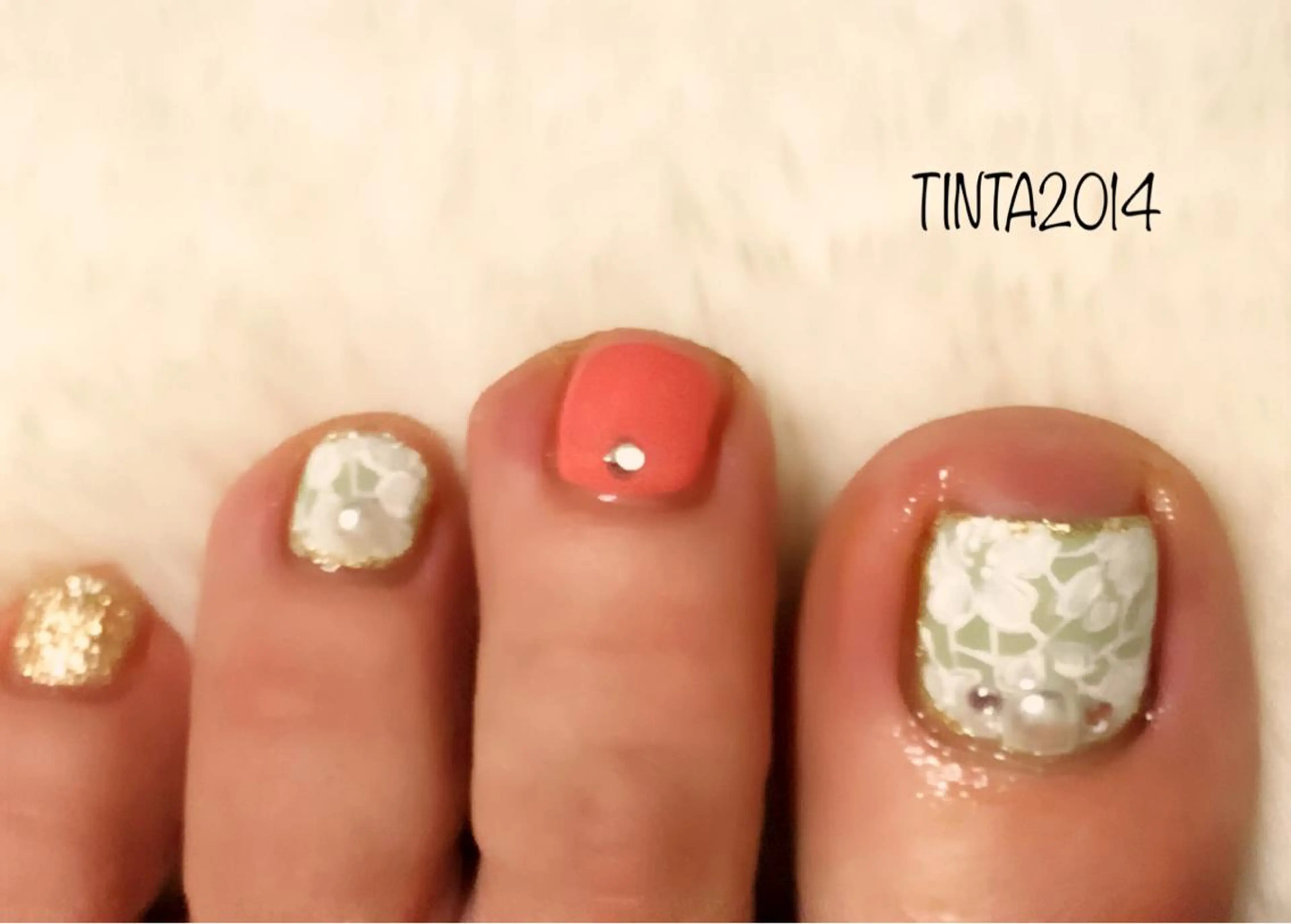 ネイル フラワーネイル レース ネイルサロン ティンタ所属・馬場 典子のネイルデザイン