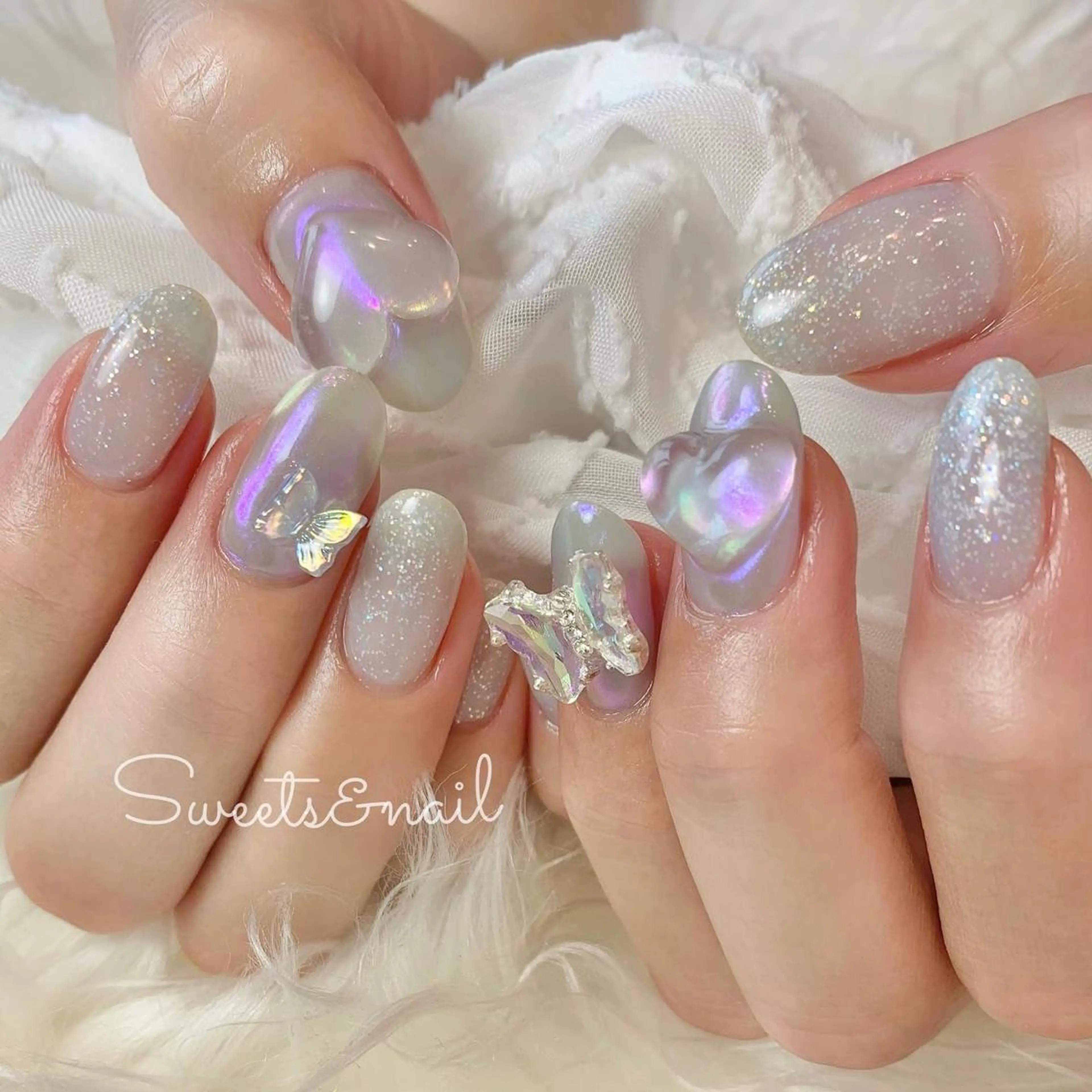 ネイル オーロラネイル ハート 氷ネイル・うるうるネイル キラキラネイル 韓国ネイル Sweets &nailのネイルデザイン
