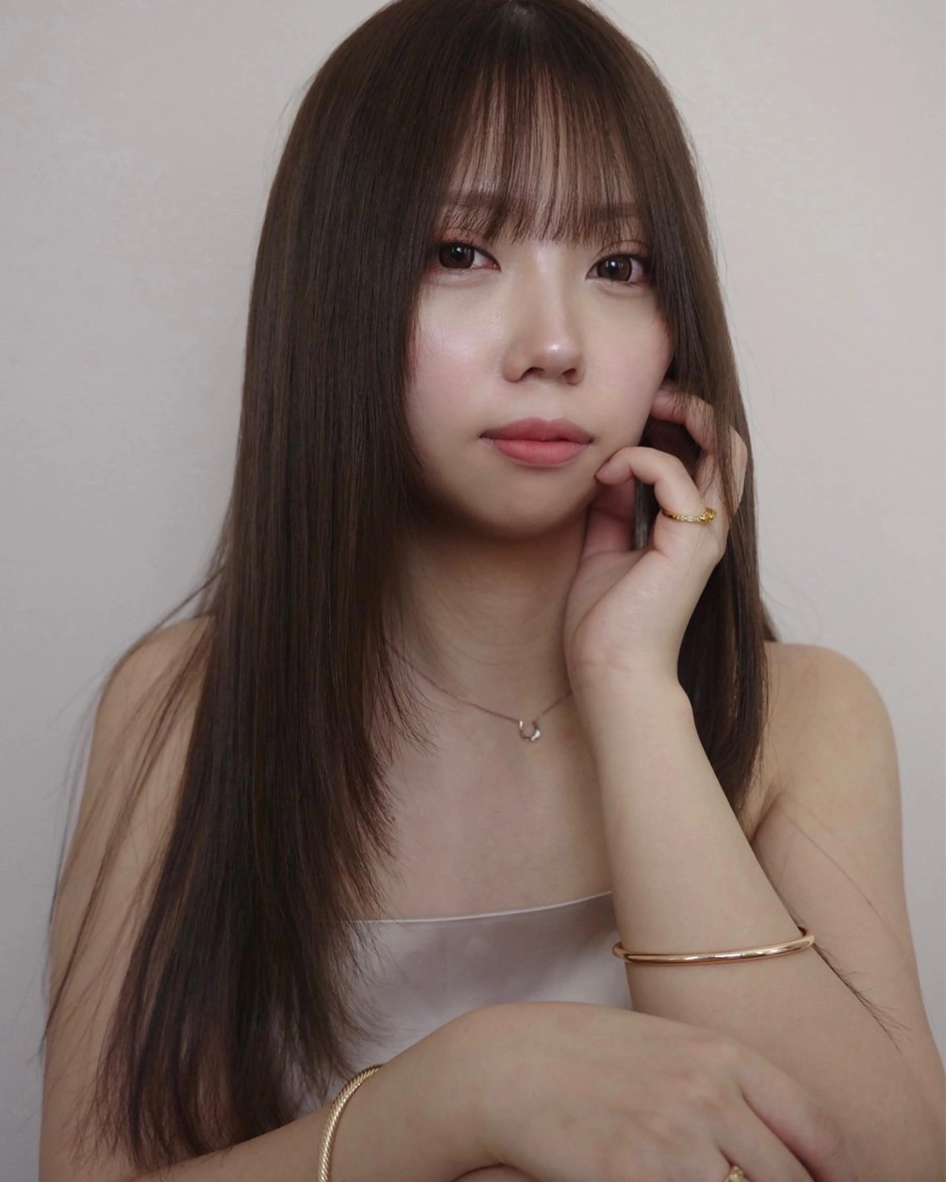 ロング 顔周りカット レイヤーカット カット bico所属・杉原 駿亮のヘアスタイル