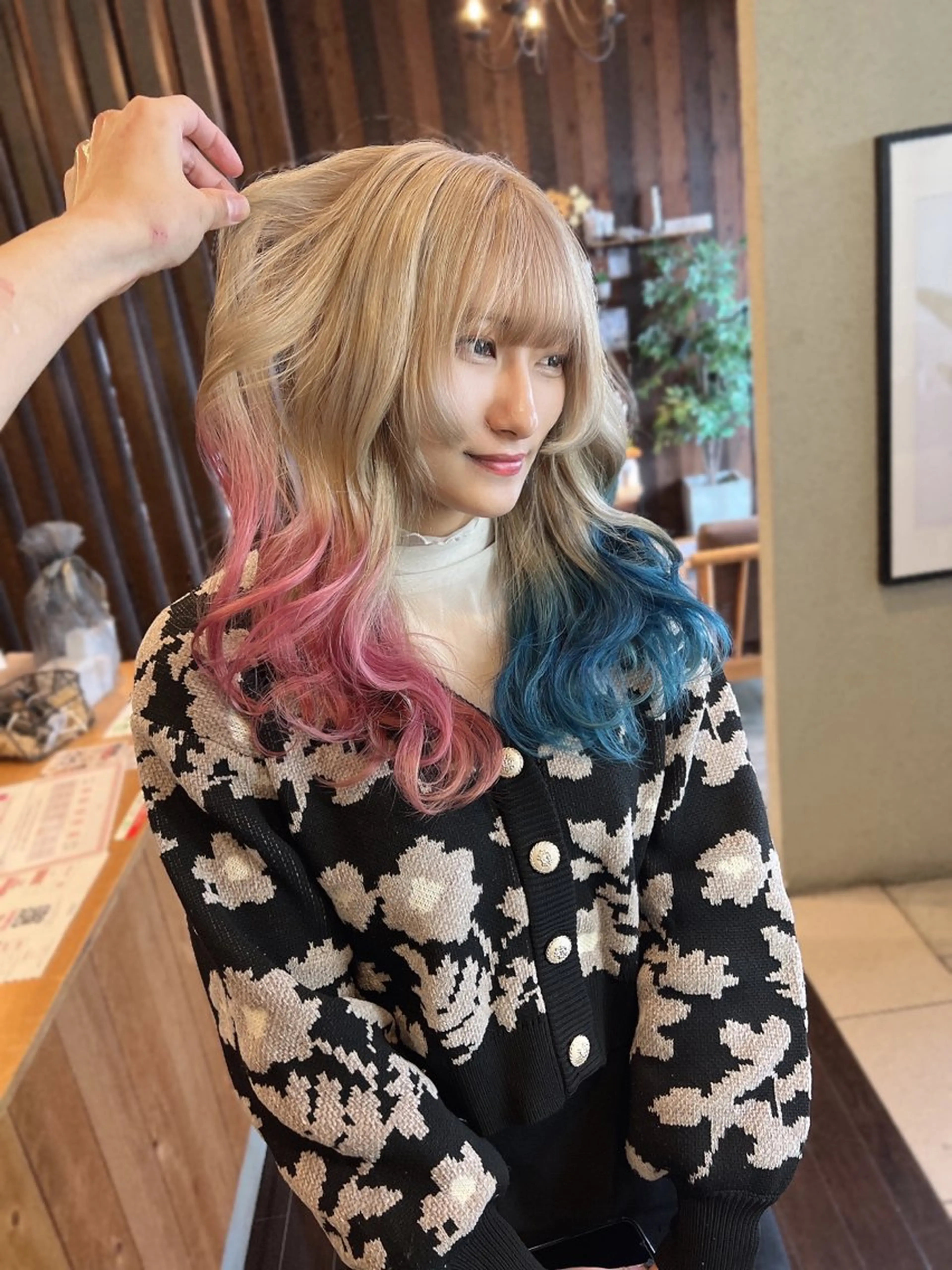 セミロング 具志 正太のヘアスタイル