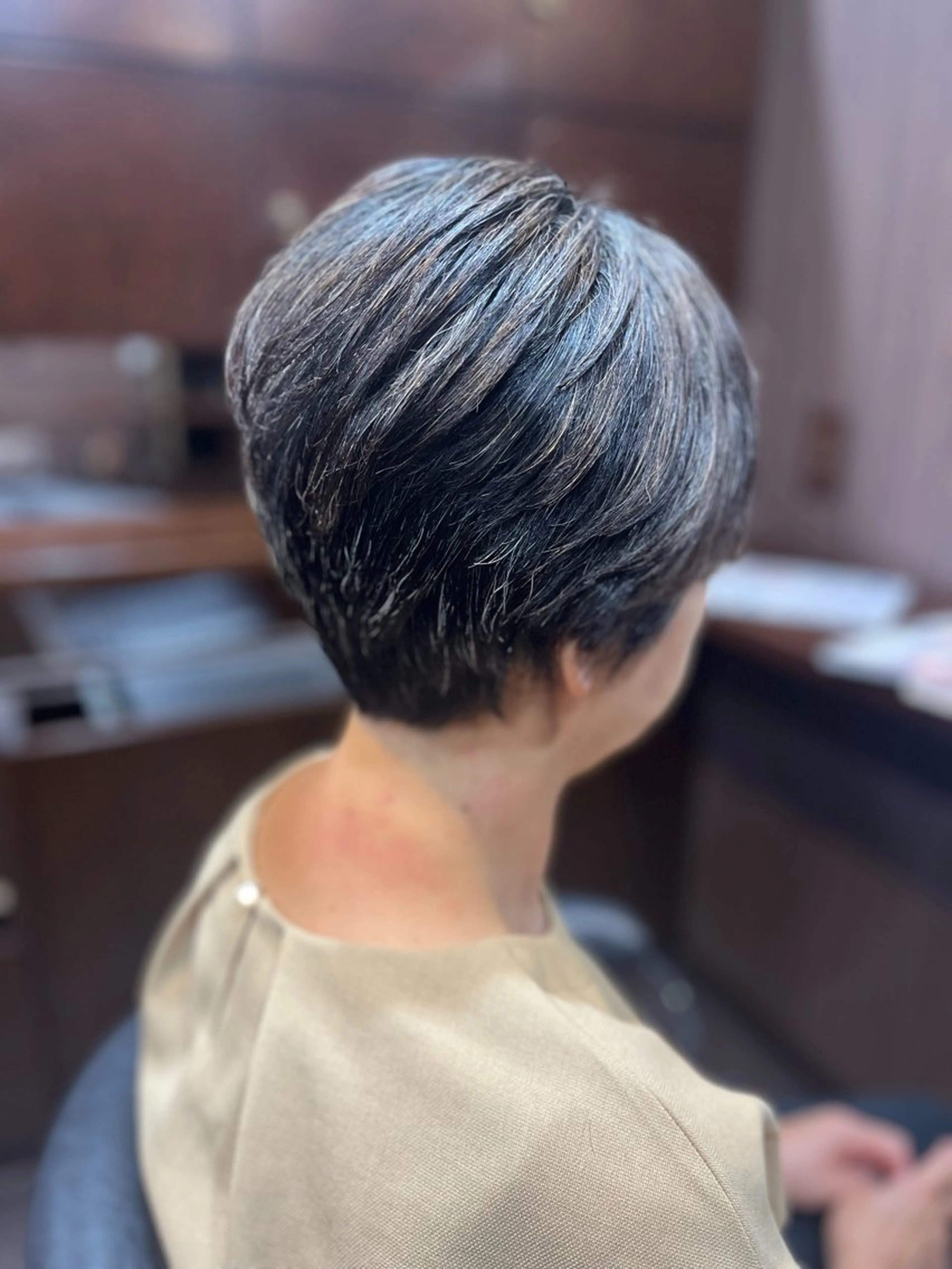 ショート レイヤーカット ショートヘア 中村 飛成のヘアスタイル