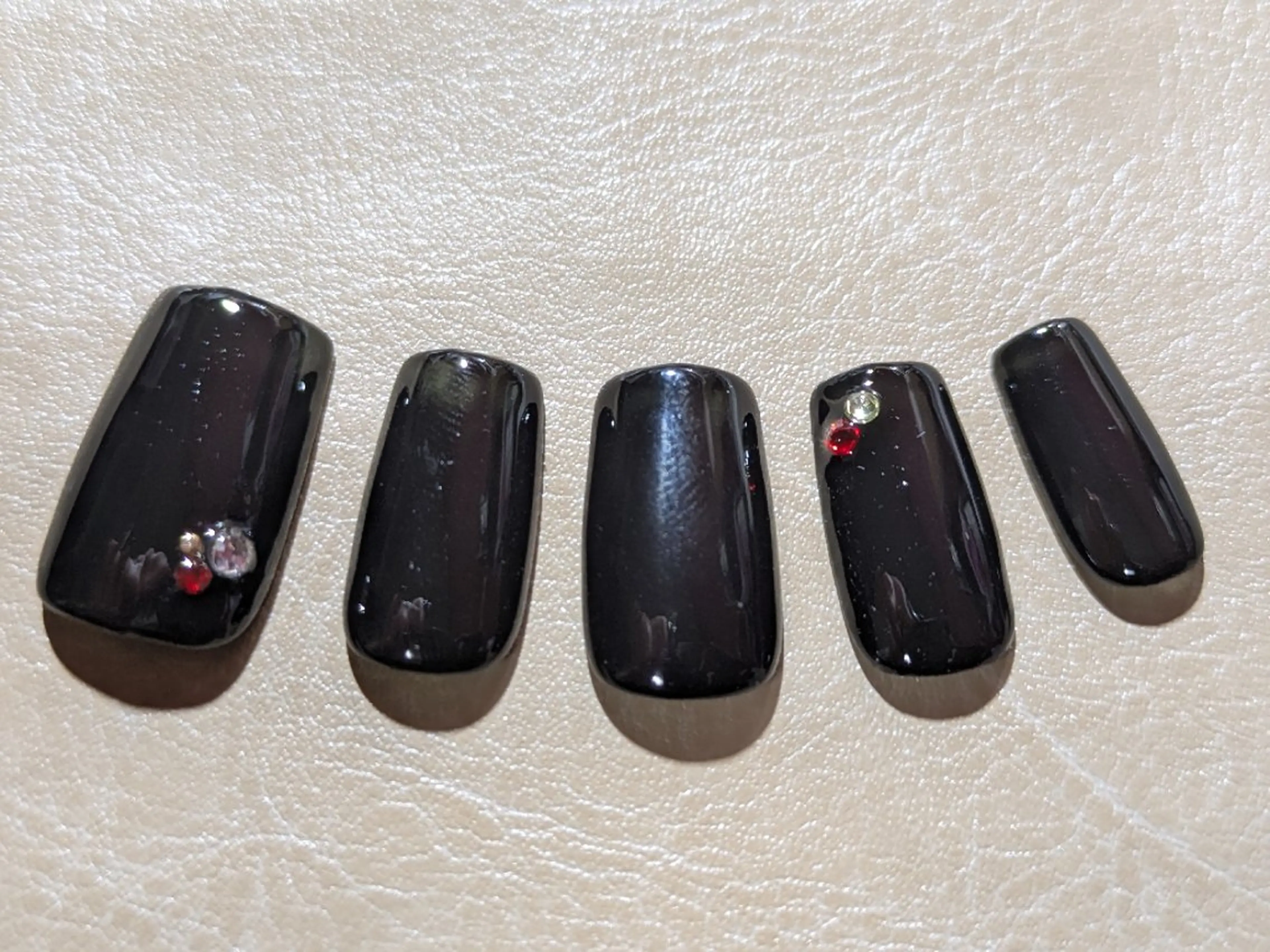 ワンカラーorラメグラデーション+ストーン10粒まで【ハンド】【オフあり】の写真