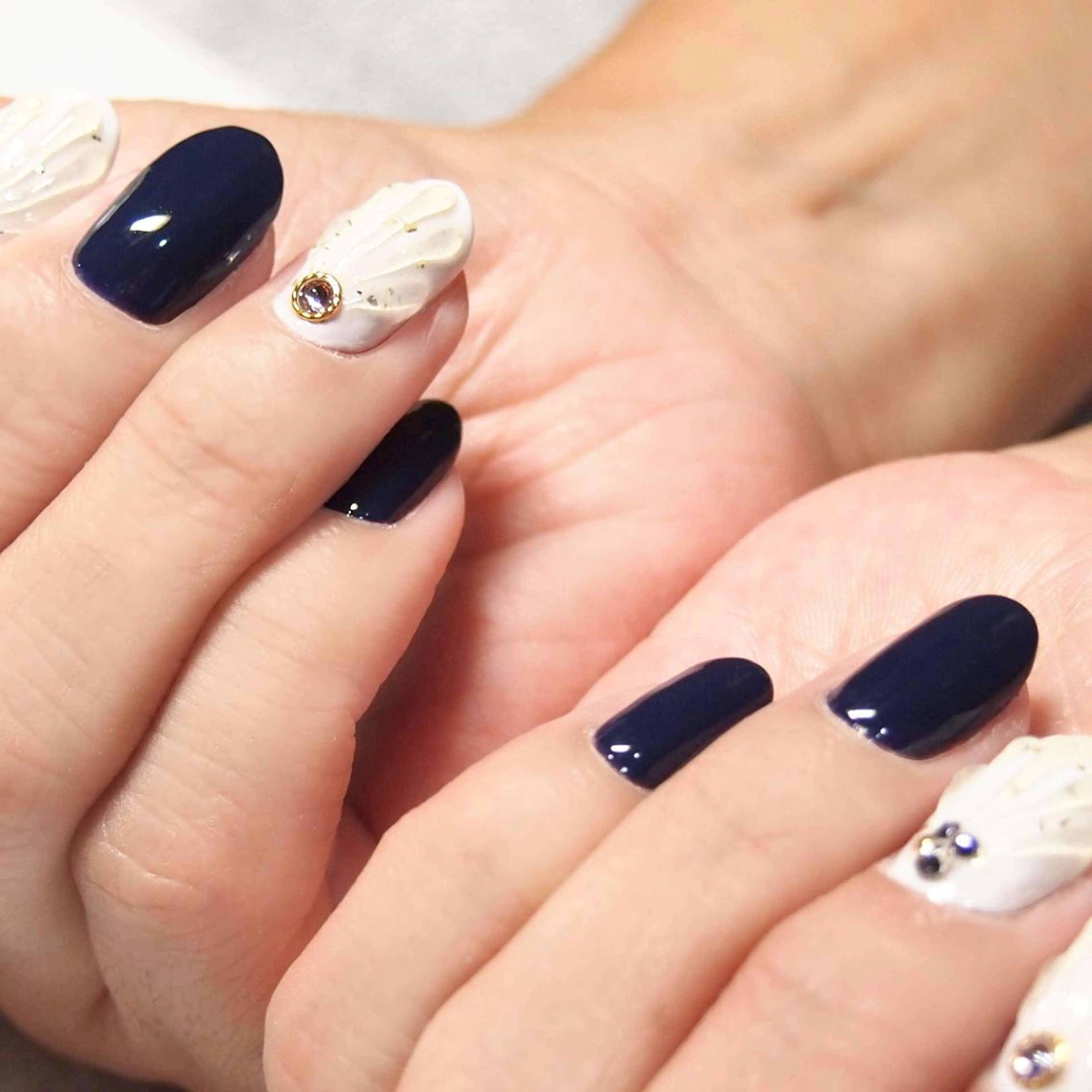 ネイル 山田 麻衣のネイルデザイン