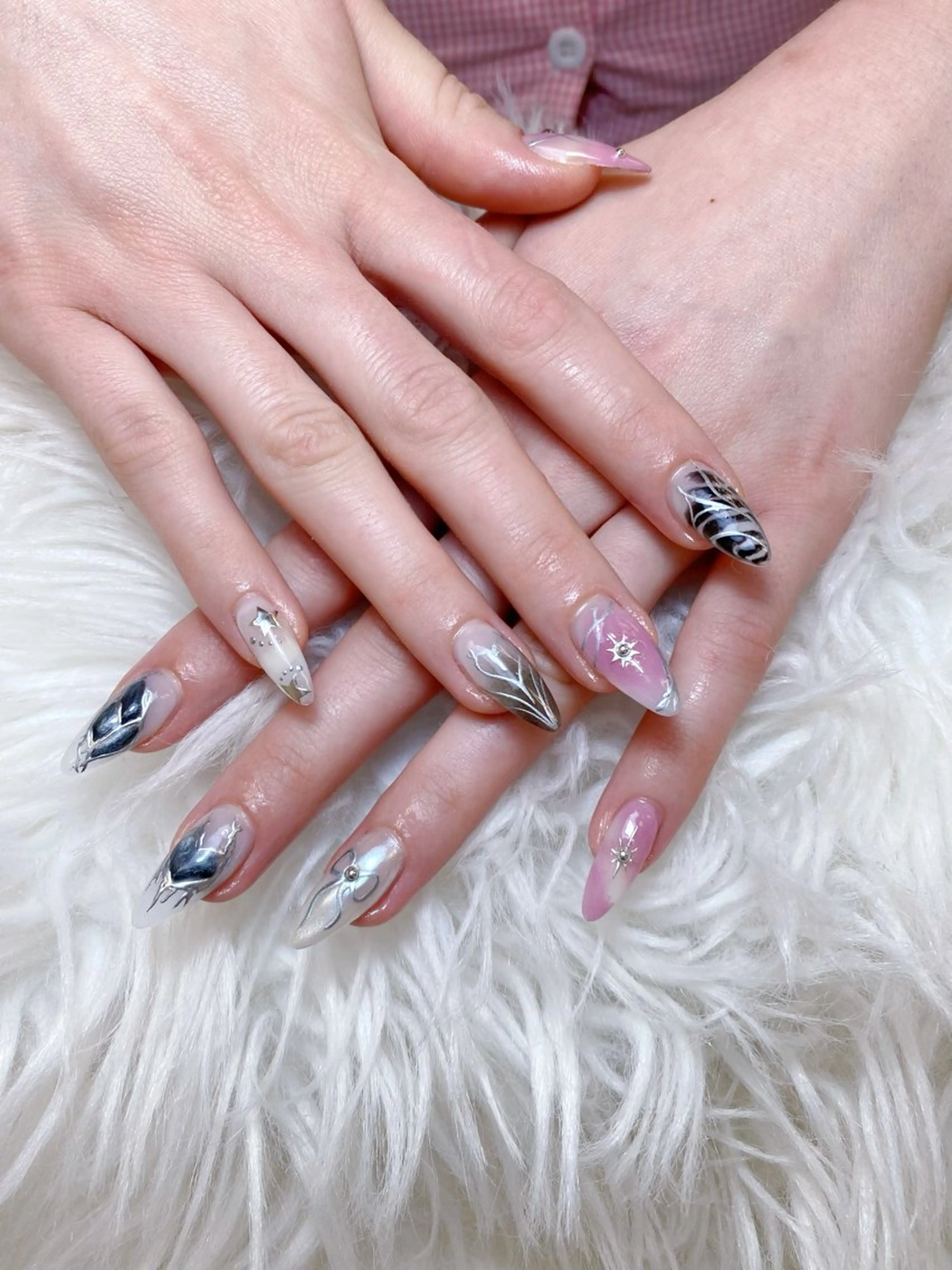 ネイル ハンドネイル ハンドケア Anh Nail 歌舞伎町のネイルデザイン