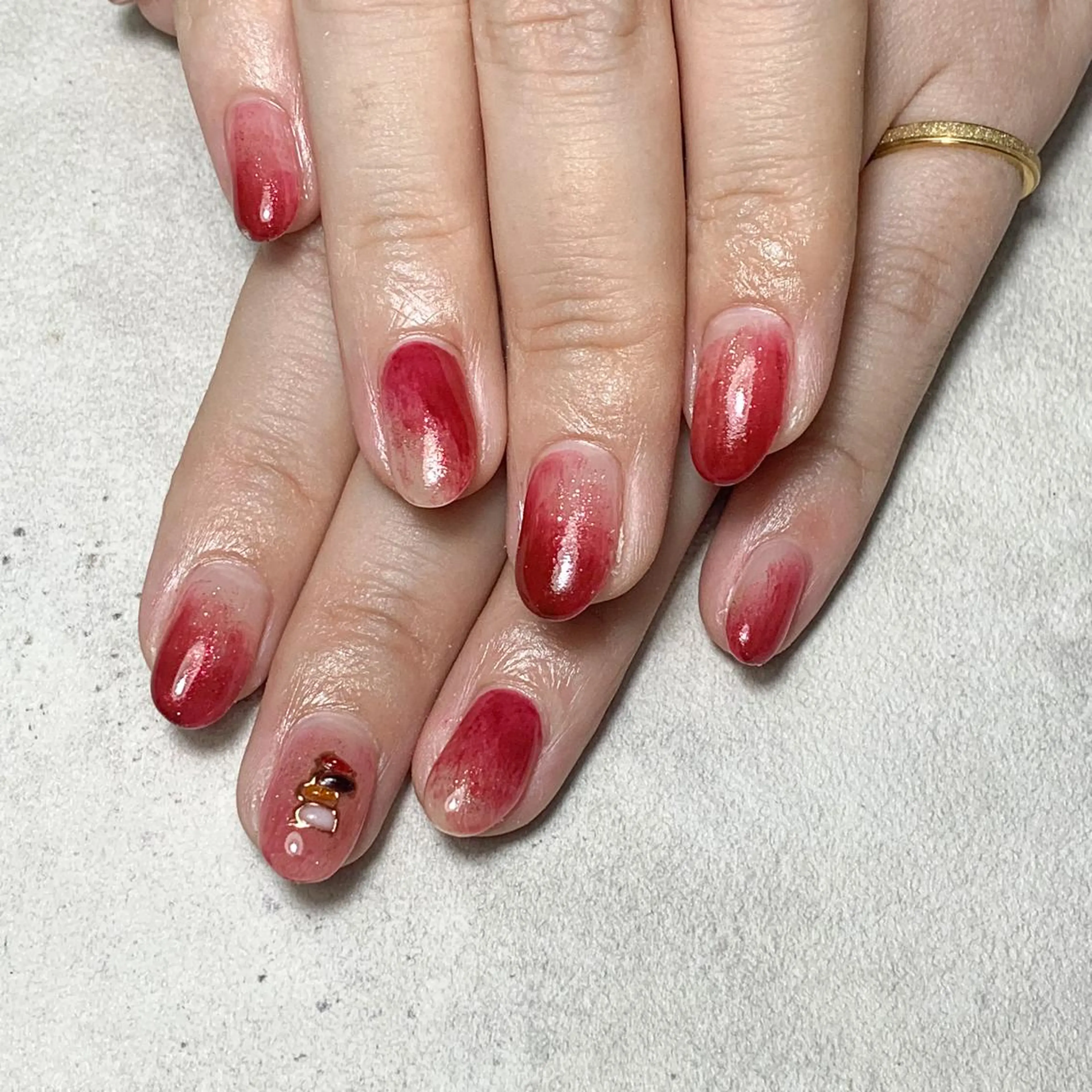 ネイル atelier FIORITURA所属・FIORITURA aiのネイルデザイン