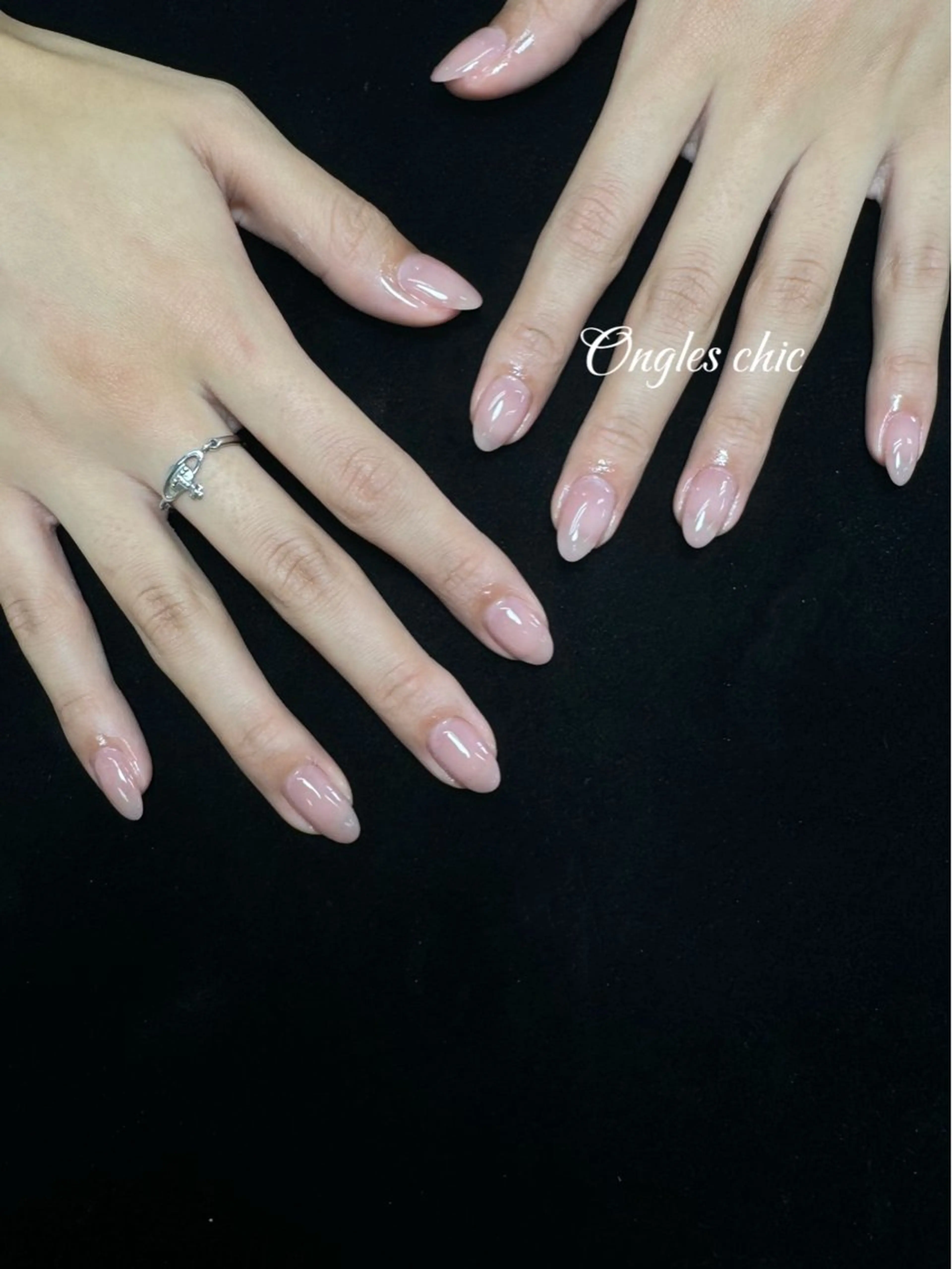 ネイル ハンドネイル ongles chicのネイルデザイン