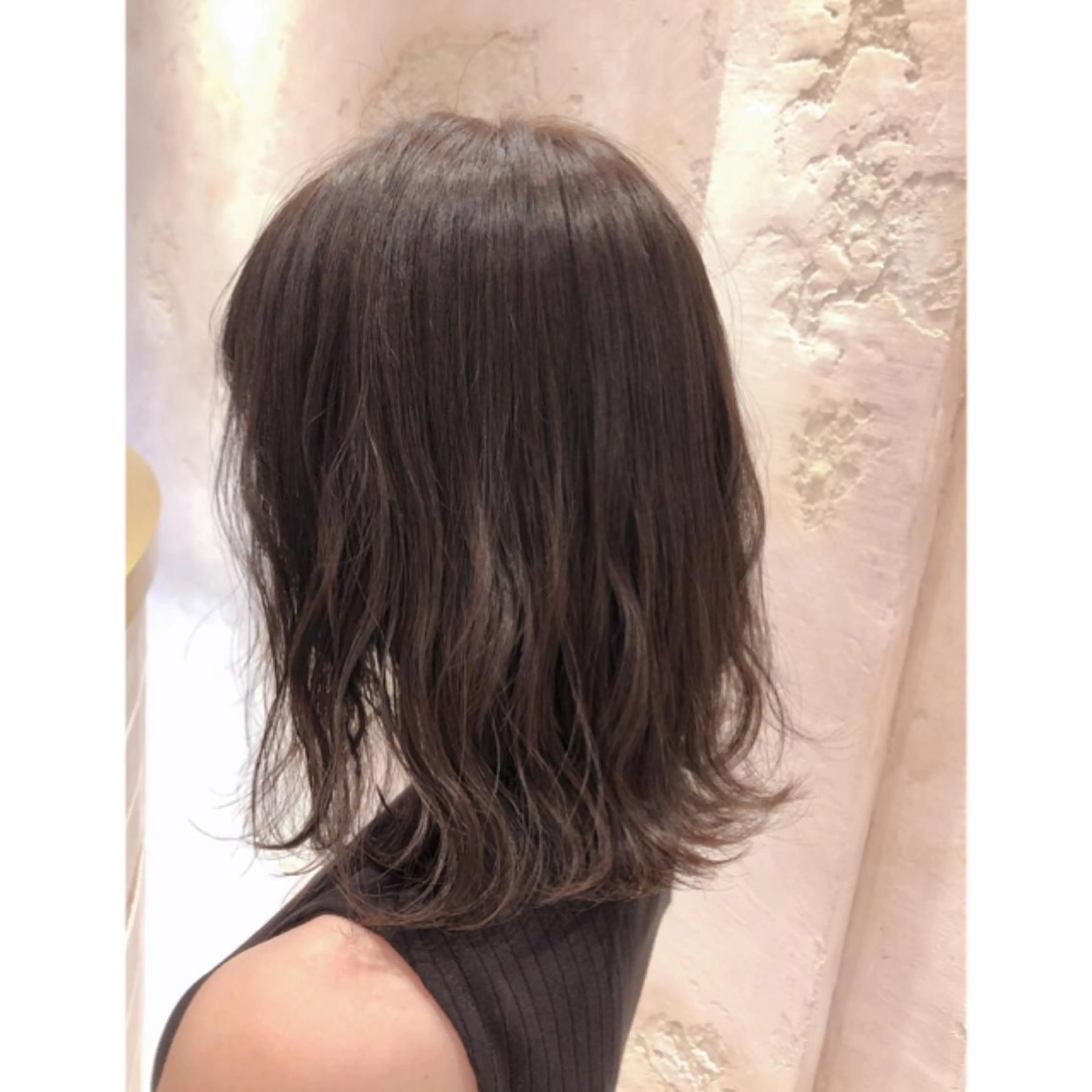 ミディアム アッシュ カット ヘアカラー トリートメント 代表山口ひな 髪質改善のプロのヘアスタイル