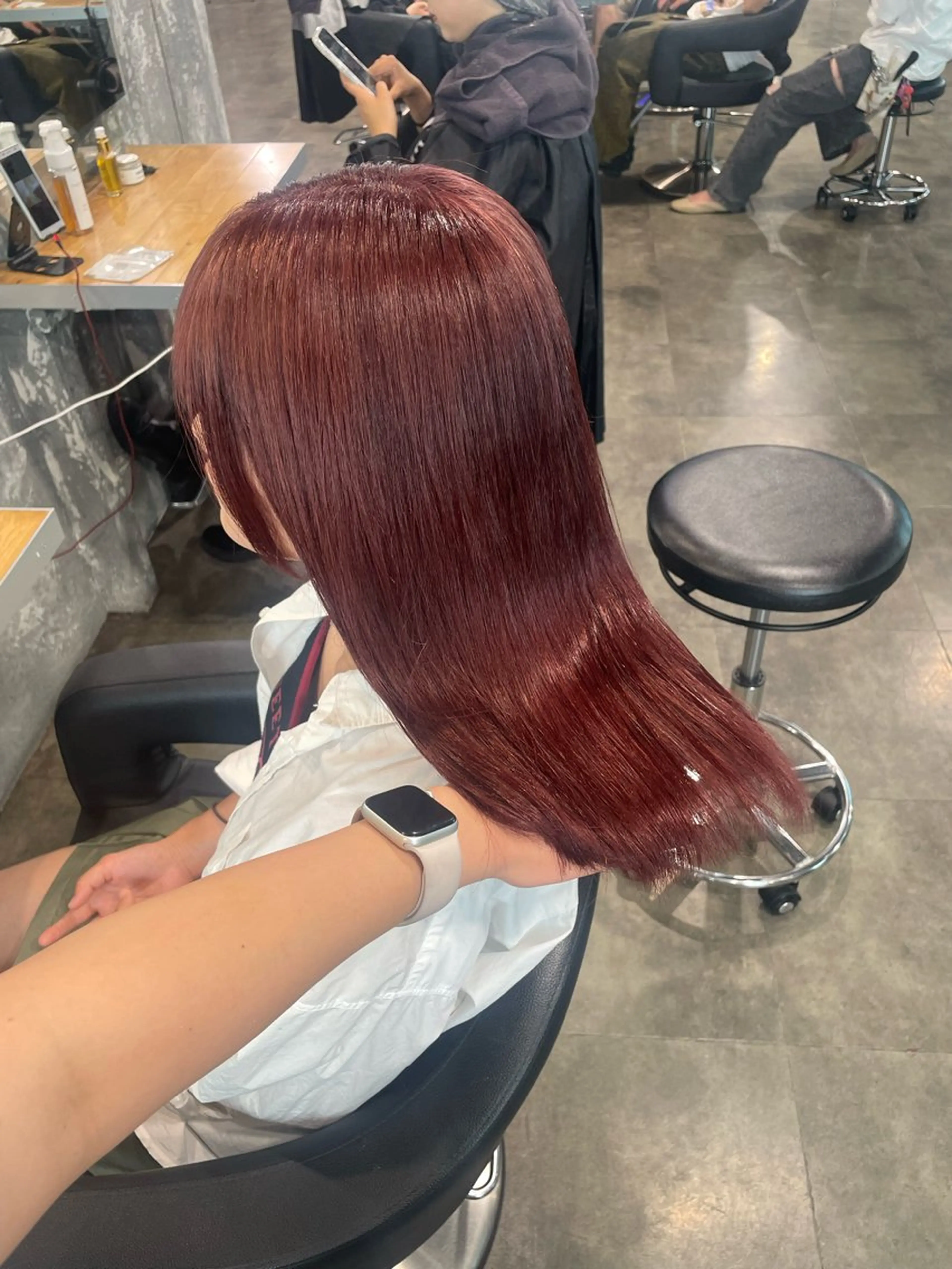 セミロング カラー ヘアカラー ハイトーンブロンド 横浜💞ミオのヘアスタイル