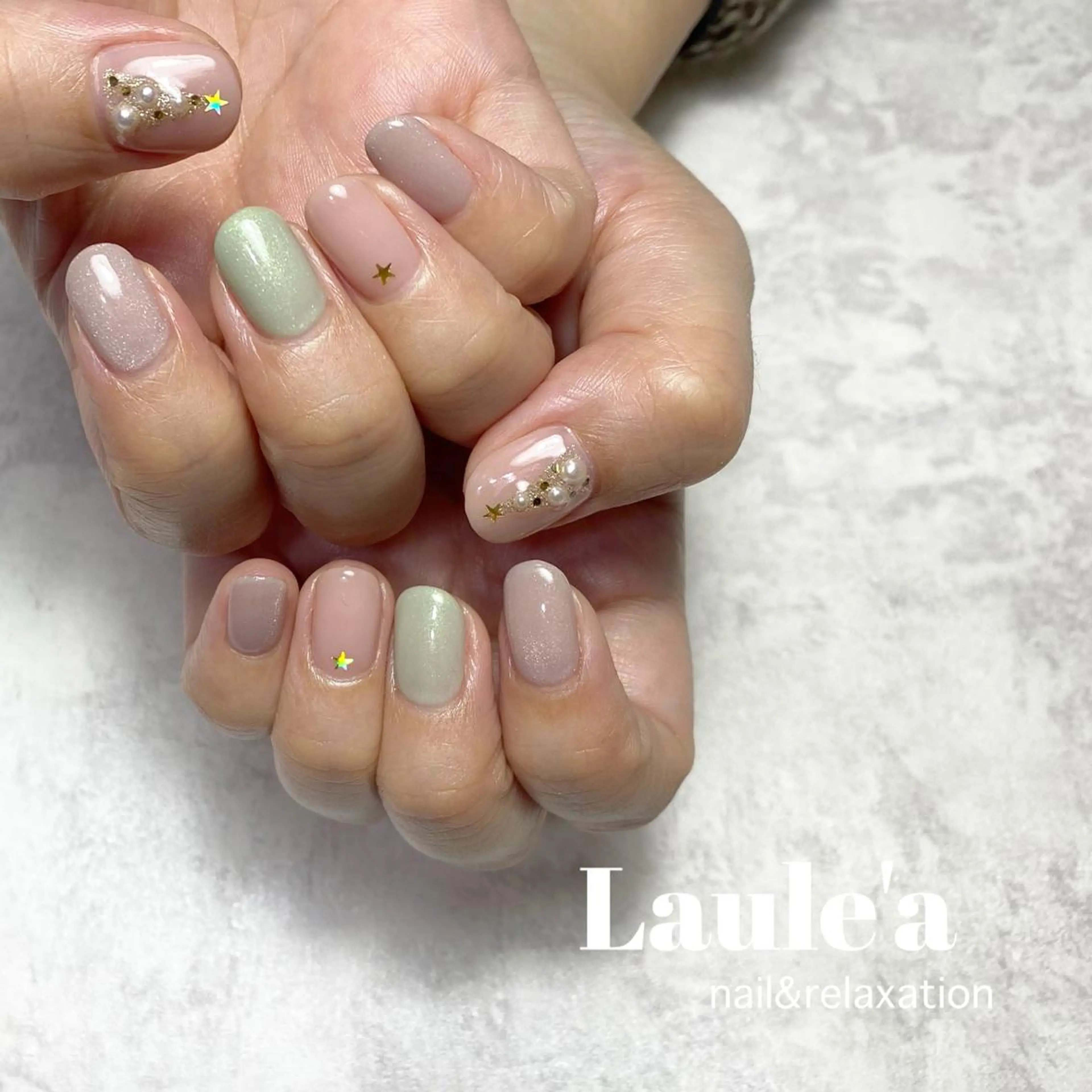 ネイル ジェルネイル マグネットネイル 冬ネイル クリスマス ハンドネイル Nail yuriのネイルデザイン