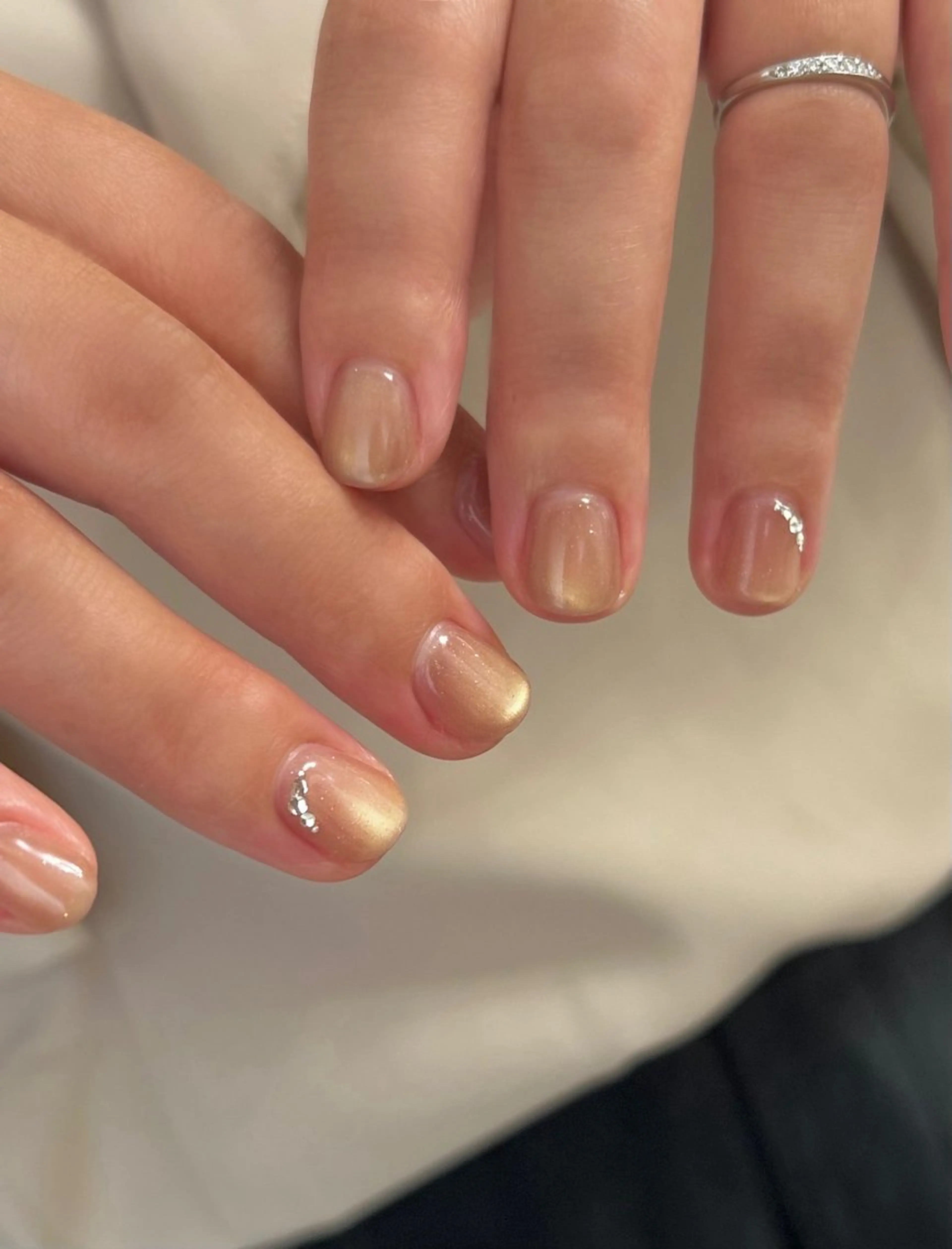 ネイル Lilly nail Mikuのネイルデザイン