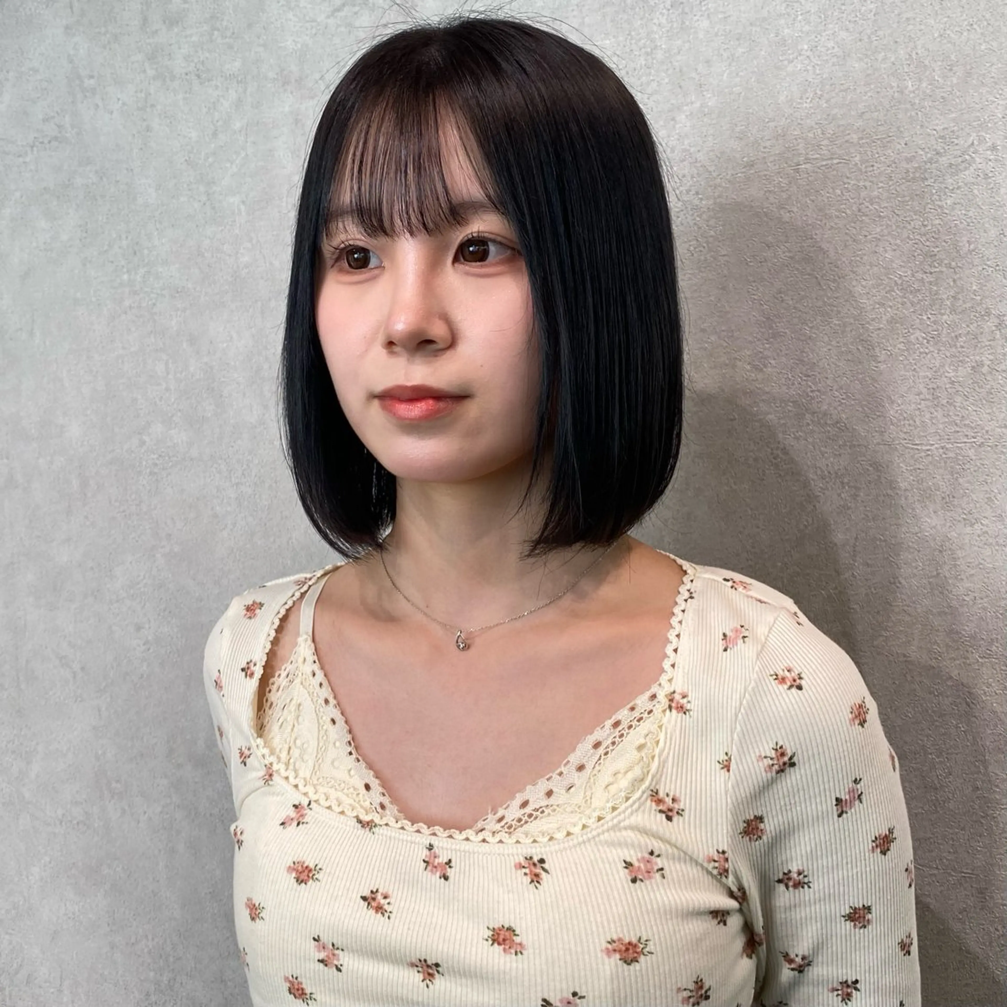 カラー 黒髪 ヘアカラー 透明感モテスタイル 💞SHIORI💞のヘアスタイル