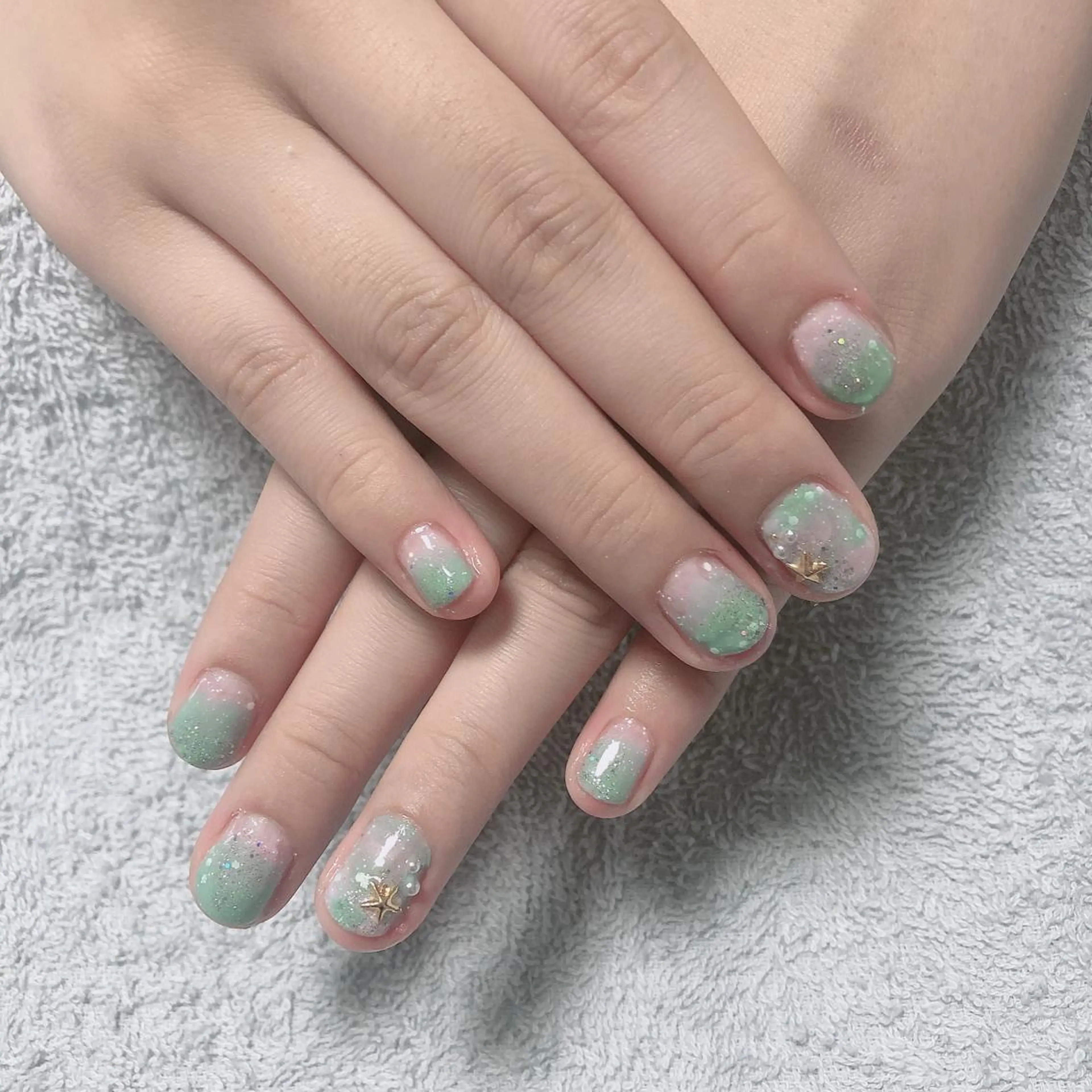 ネイル 結城 怜菜のネイルデザイン