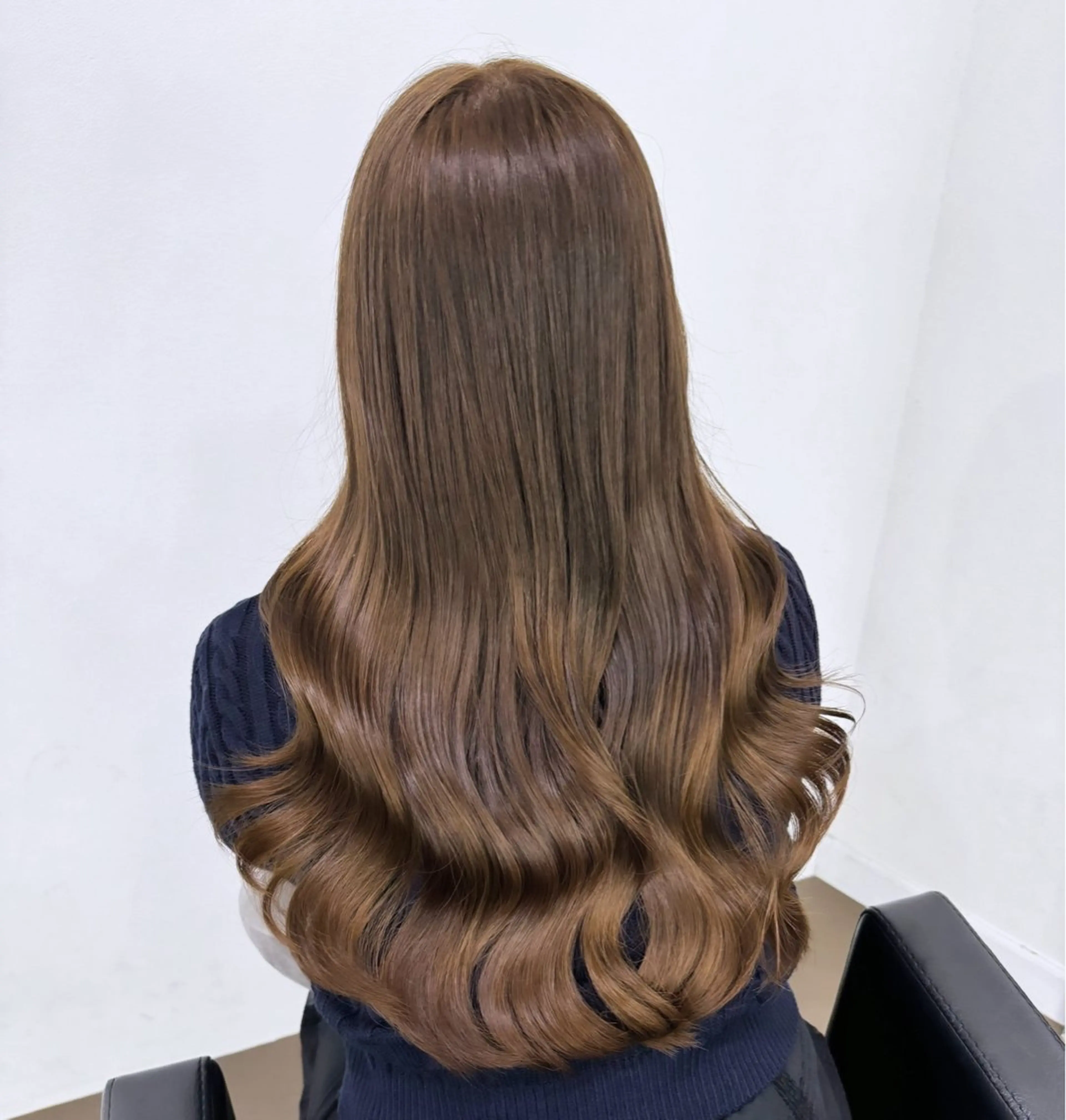 ロング ボブ くびれヘア 髪質改善 韓国風ヘア レイヤーカット 【ioe岡本】🐶 向井歩のヘアスタイル