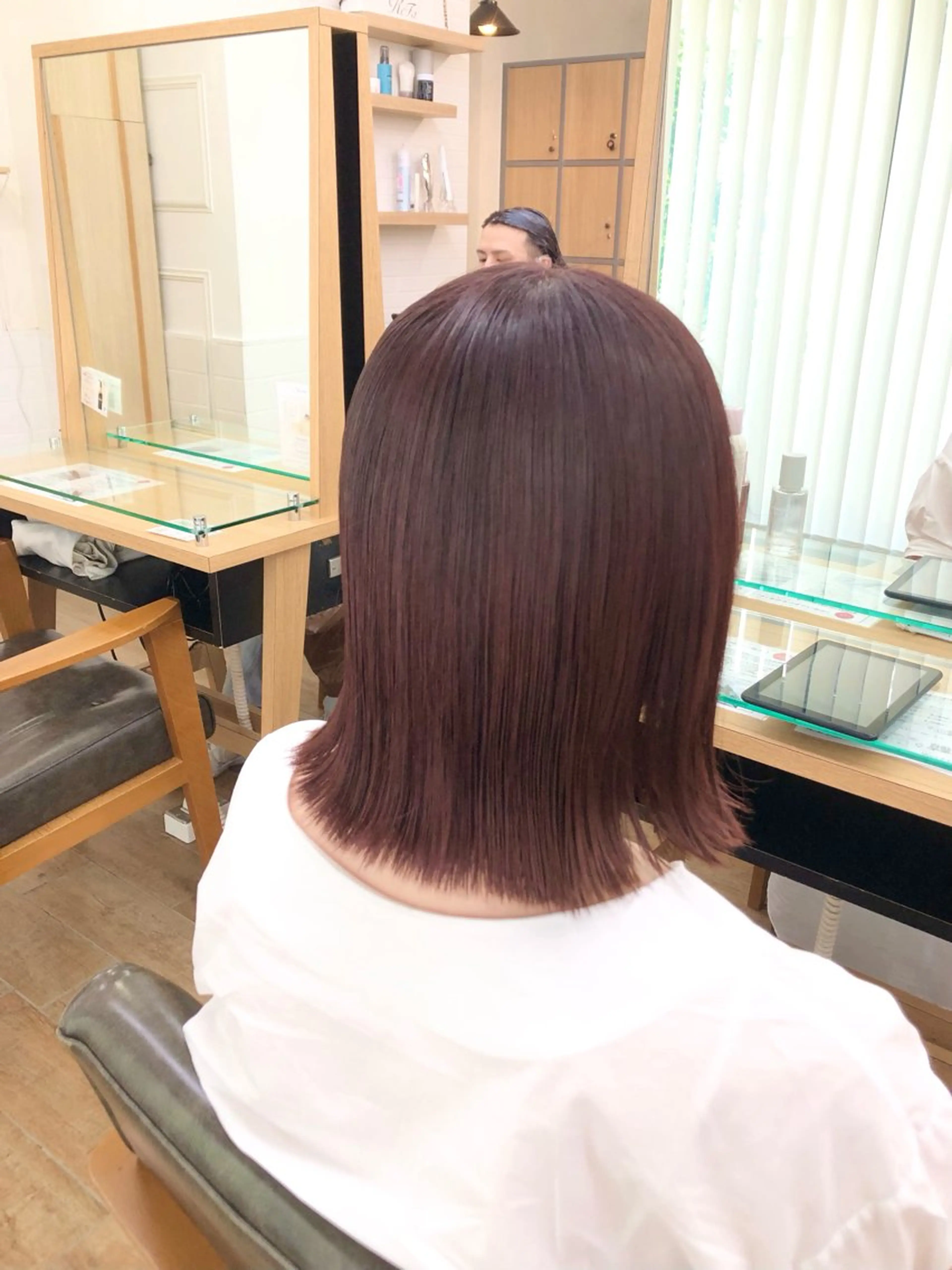 カラー ヘアカラー ミルクティーベージュ /レイヤー/セイナのヘアスタイル
