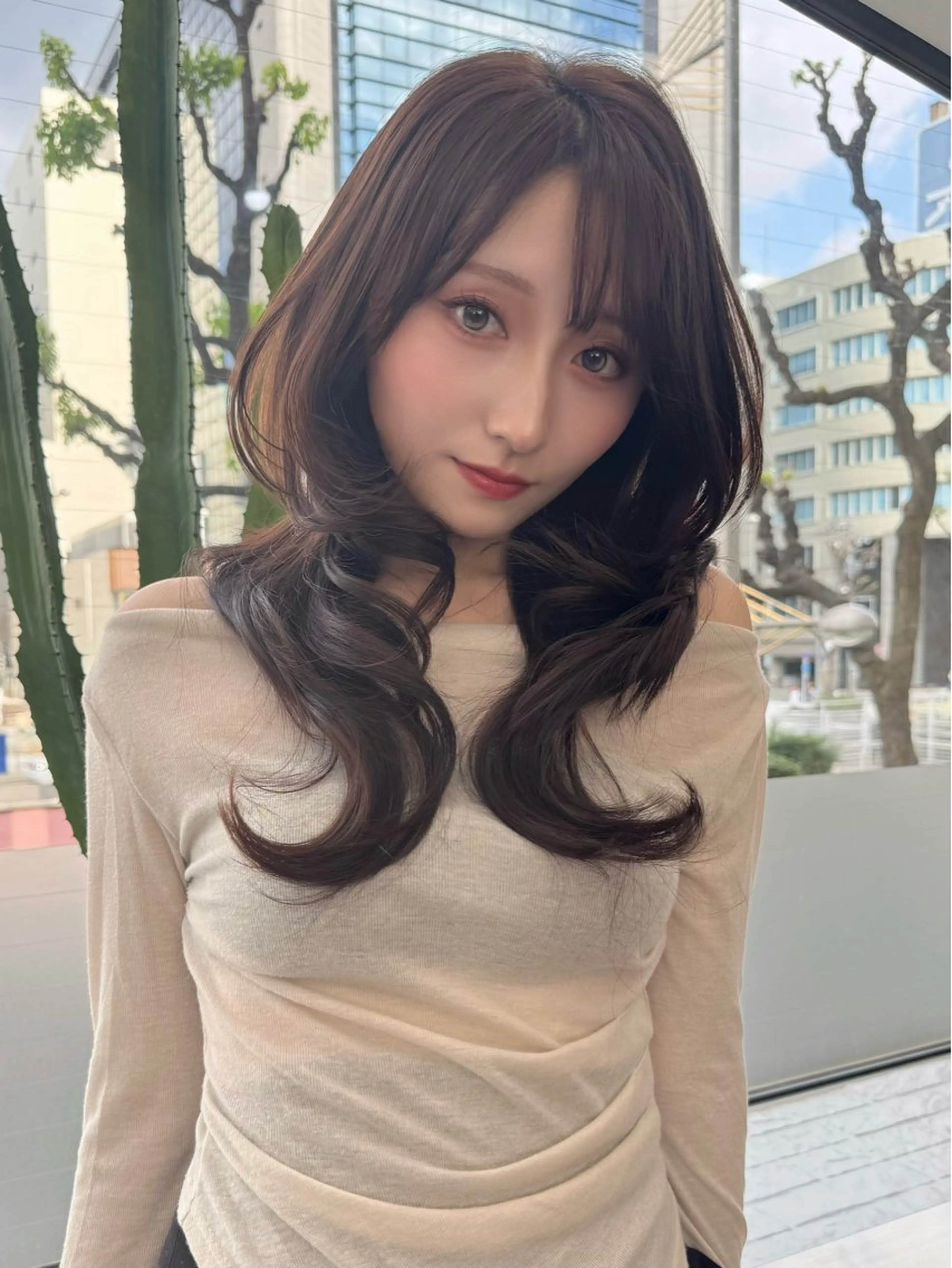 ロング カラー アディクシーカラー アッシュ アッシュブラック ベージュカラー 黒髪 カット ヘアカラー Ardore 韓国風カラー大阪のヘアスタイル