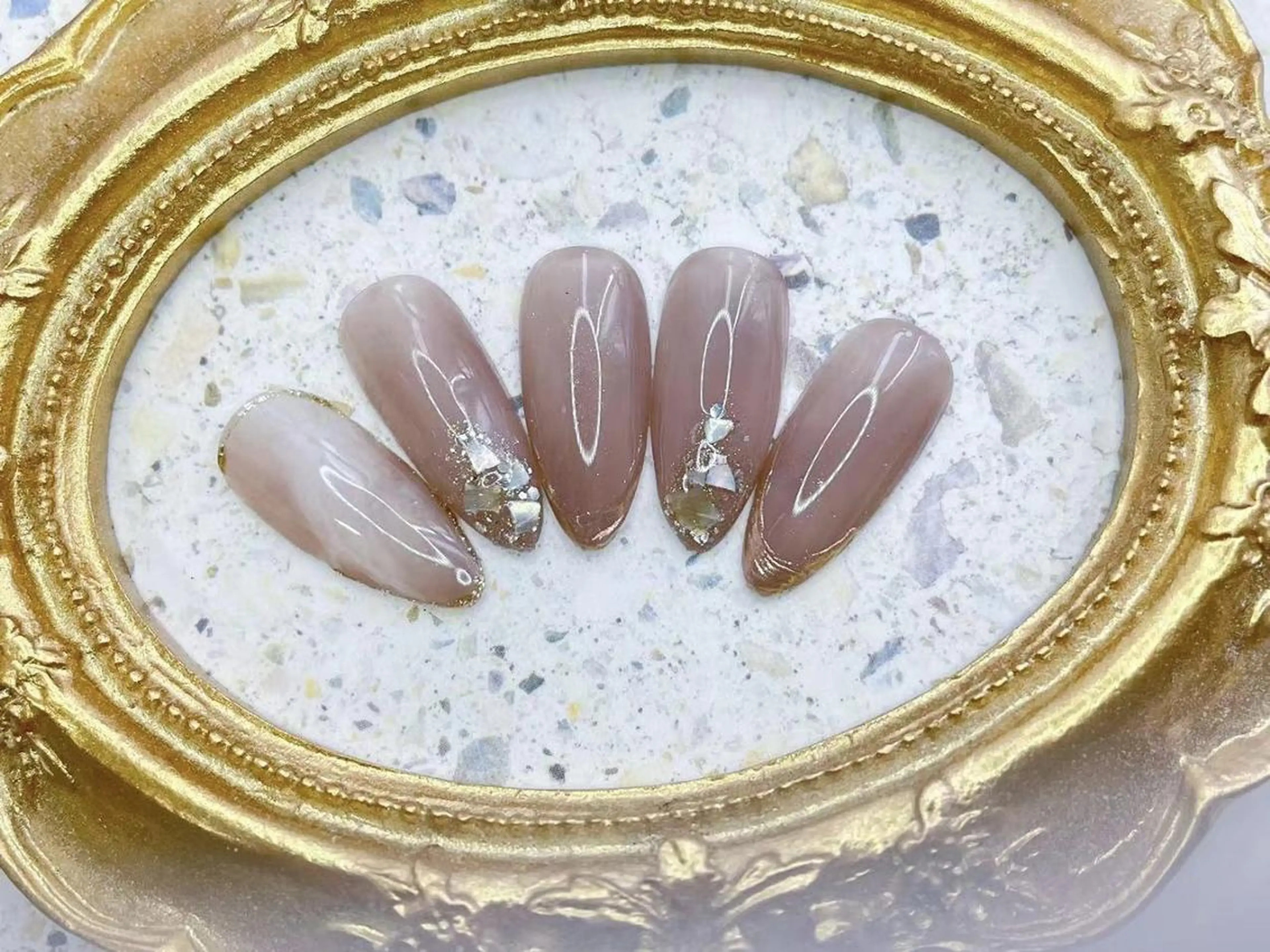 ネイル へぜリヒ ·もものネイルデザイン