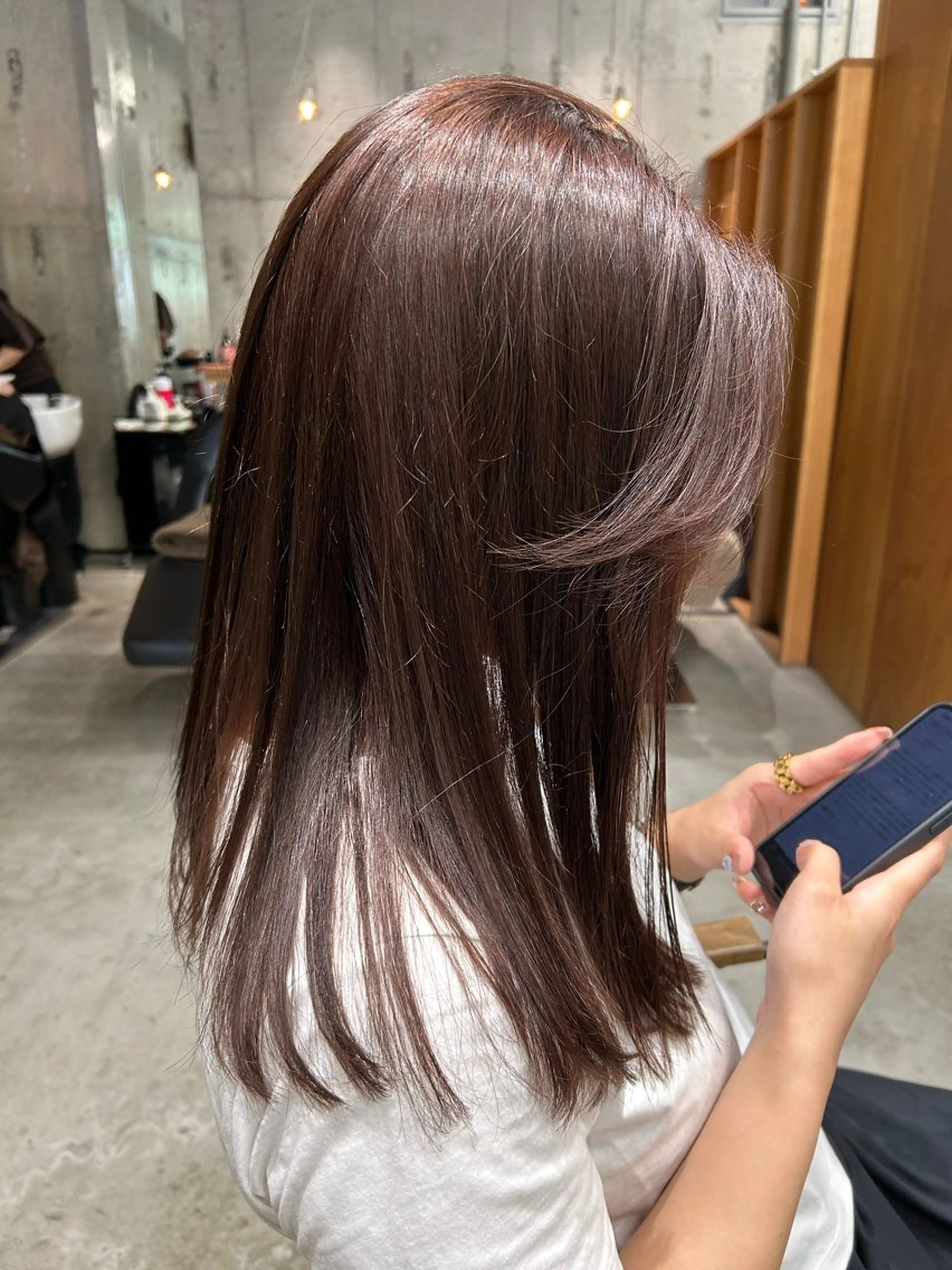 カラー ヘアカラー カエデ⭐︎ ブリーチモデル大募集のヘアスタイル
