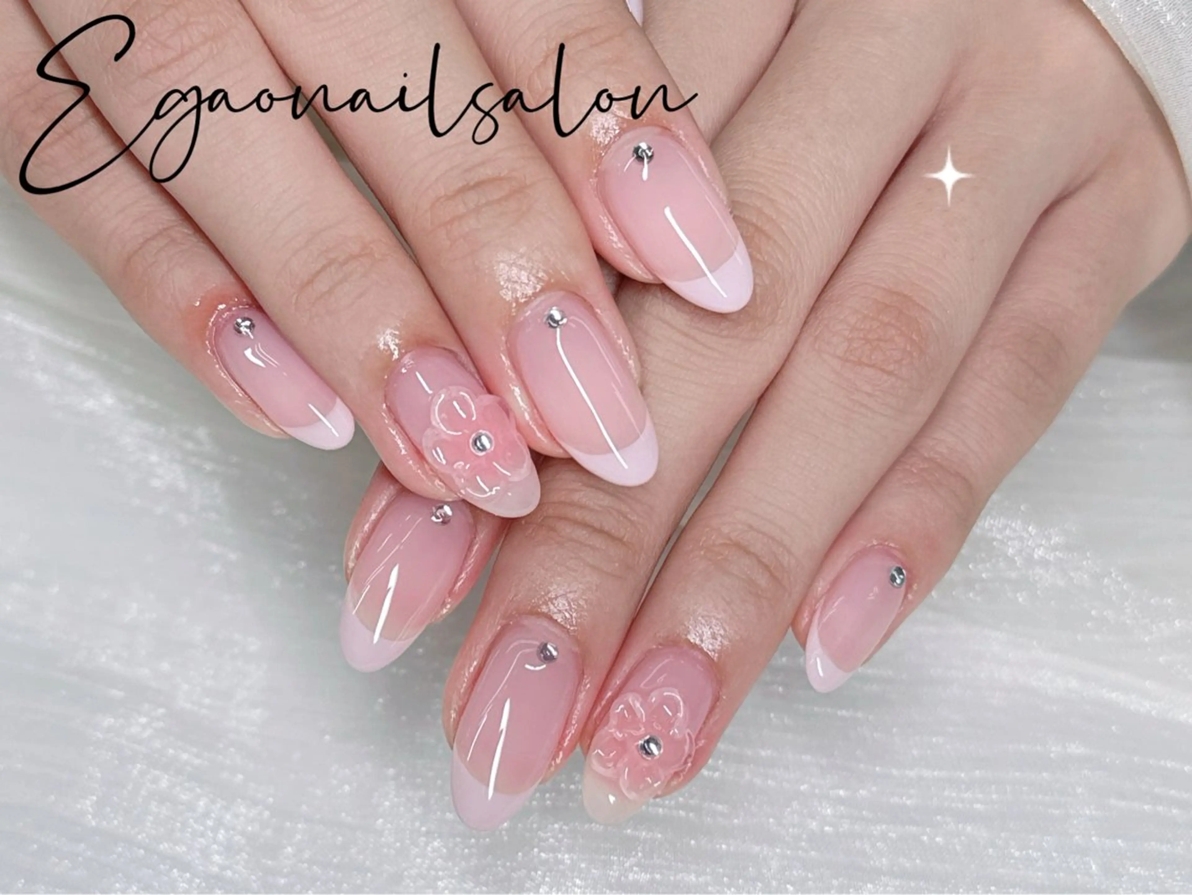 ネイル アートネイル フットネイル フレンチネイル ジェルネイル グラデーション Egao Nail Salonのネイルデザイン