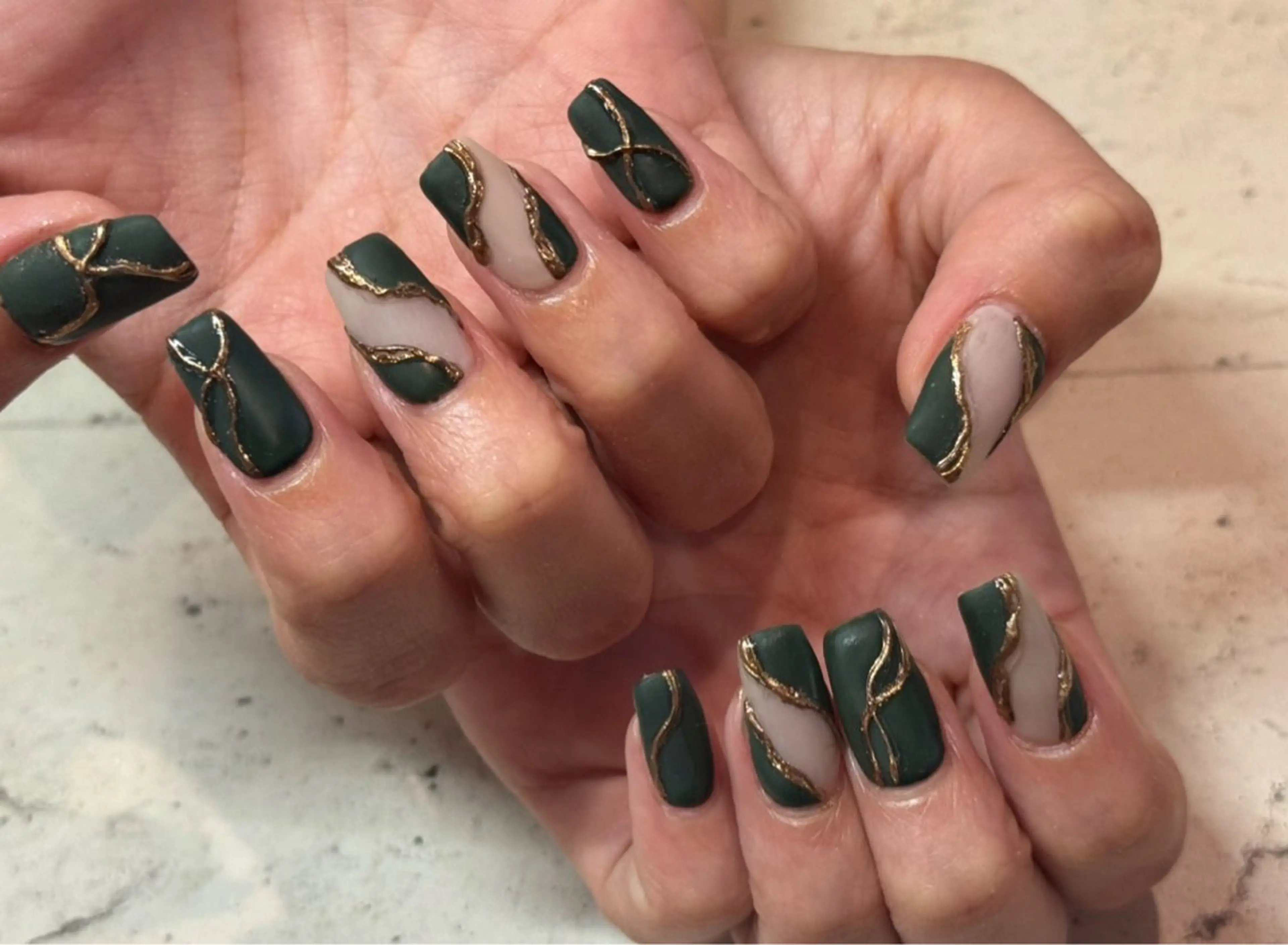 ネイル ハンドネイル nailsalon Lumiereのネイルデザイン