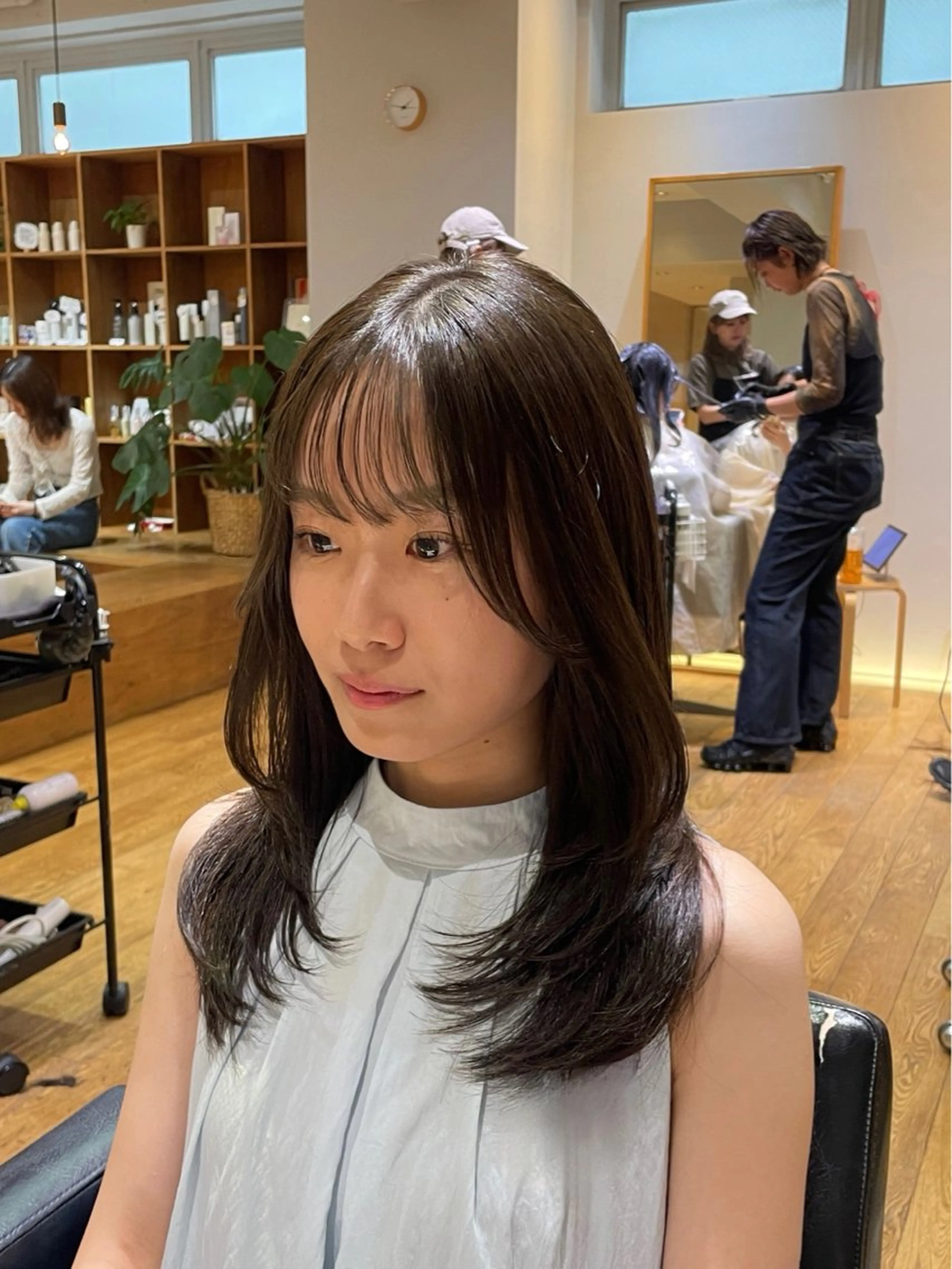 セミロング カラー 透明感カラー レイヤーカット カット ヘアカラー トリートメント 縮毛矯正/レイヤー /ひかるのヘアスタイル