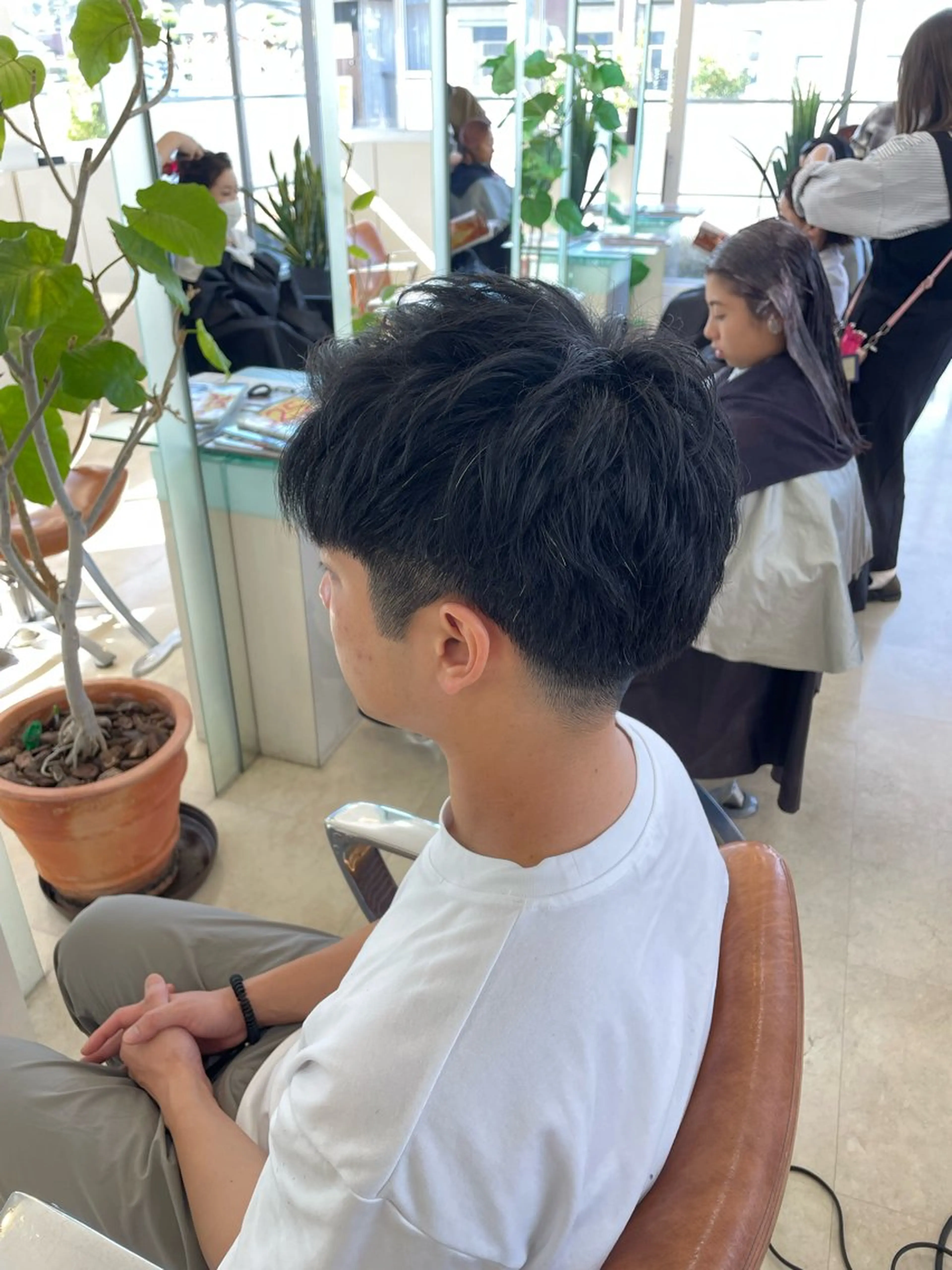 ショート メンズ 刈り上げ レイヤーカット chic大宮東口所属・🔥大宮メンズ特化 ﾒﾝｽﾞﾍｱ伊藤🔥のヘアスタイル
