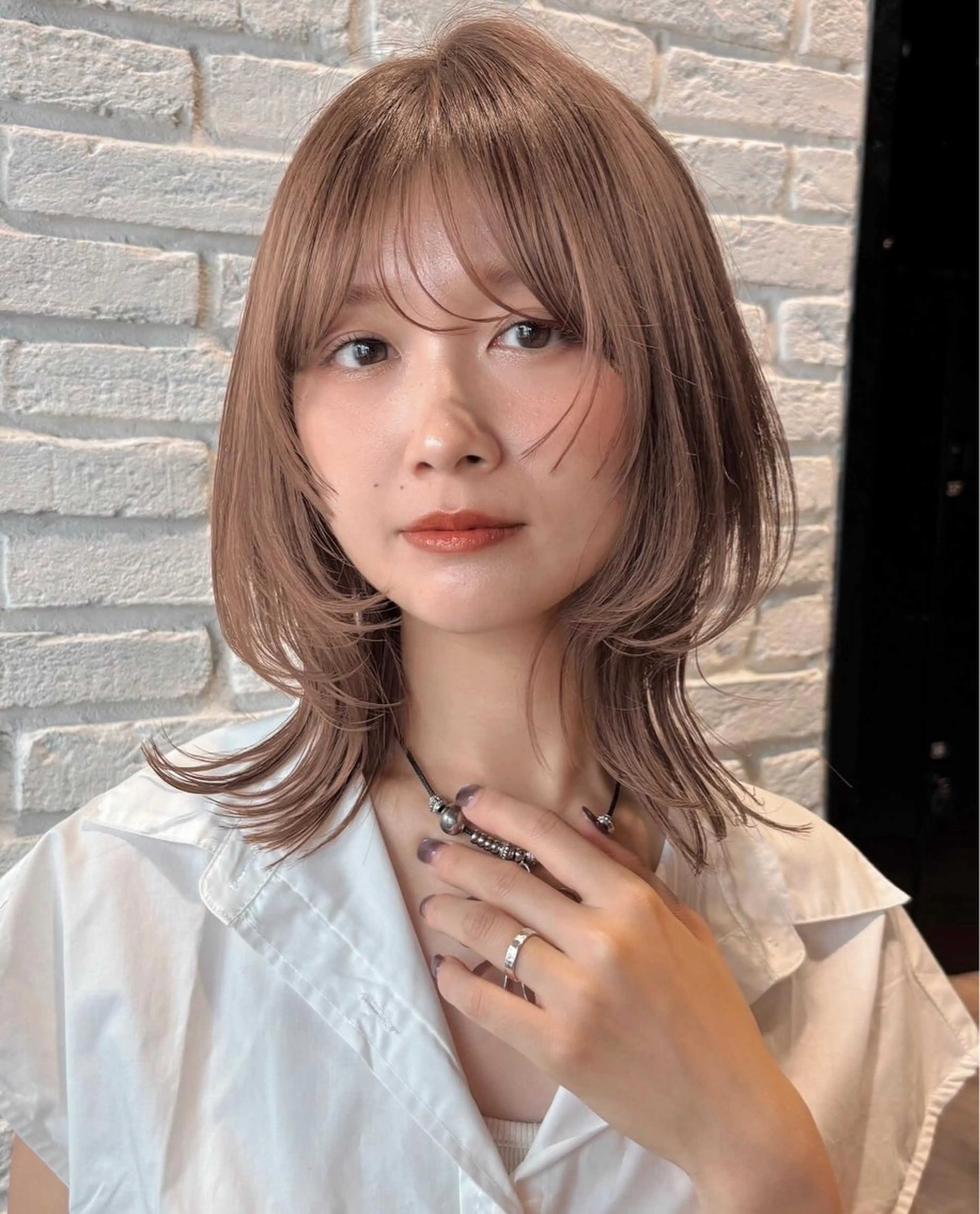 ミディアム カラー ヘアアレンジ ボブレイヤー ベージュカラー 透明感カラー ボブ レイヤーカット カット ヘアカラー トリートメント 🌱ボブ/レイヤー/ ベージュ/あやみ✨のヘアスタイル
