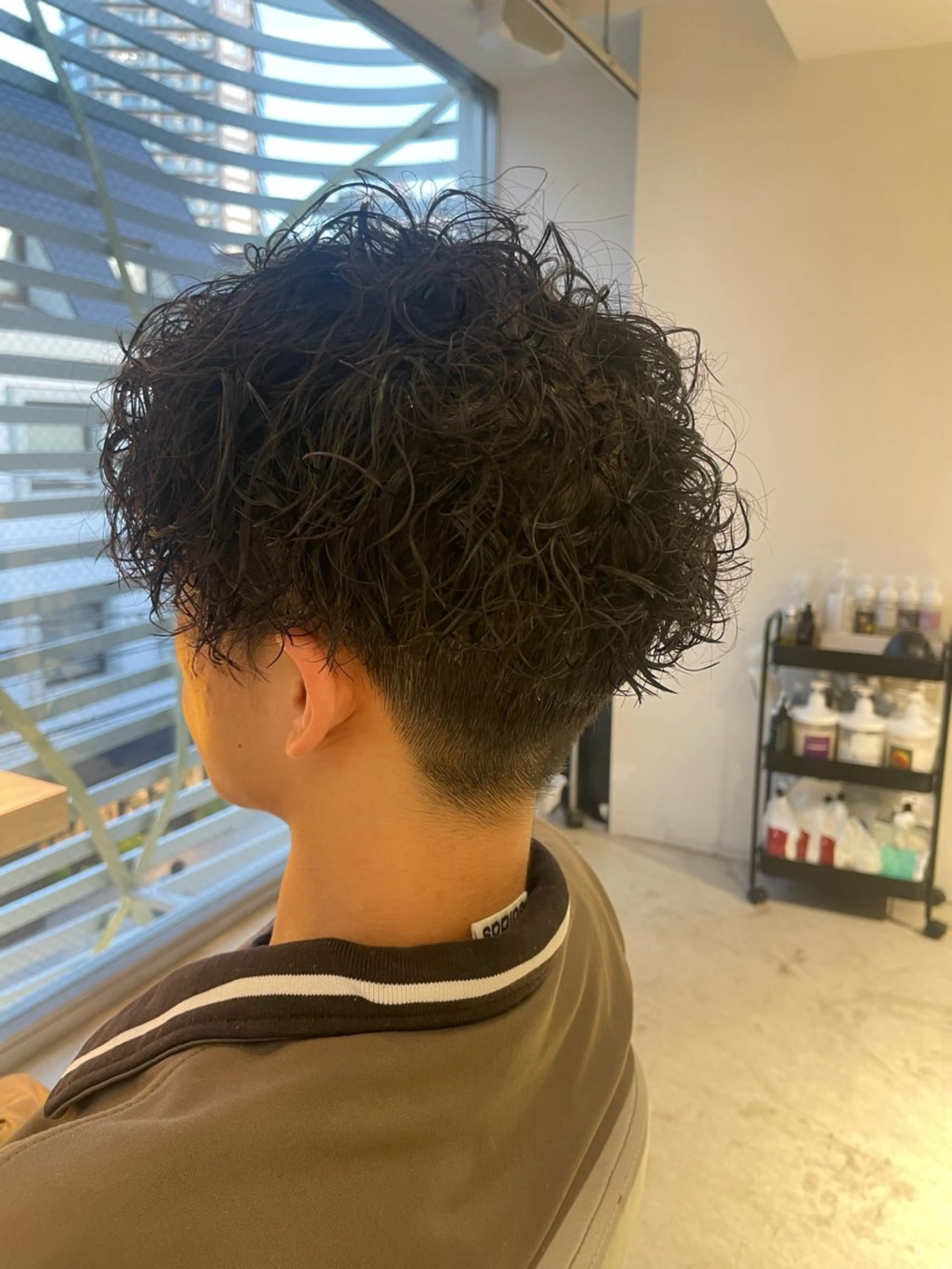 ショート パーマ プードルパーマ カット パーマ ✨髪のソムリエ✨ 岩川和生（店長）🦄のヘアスタイル