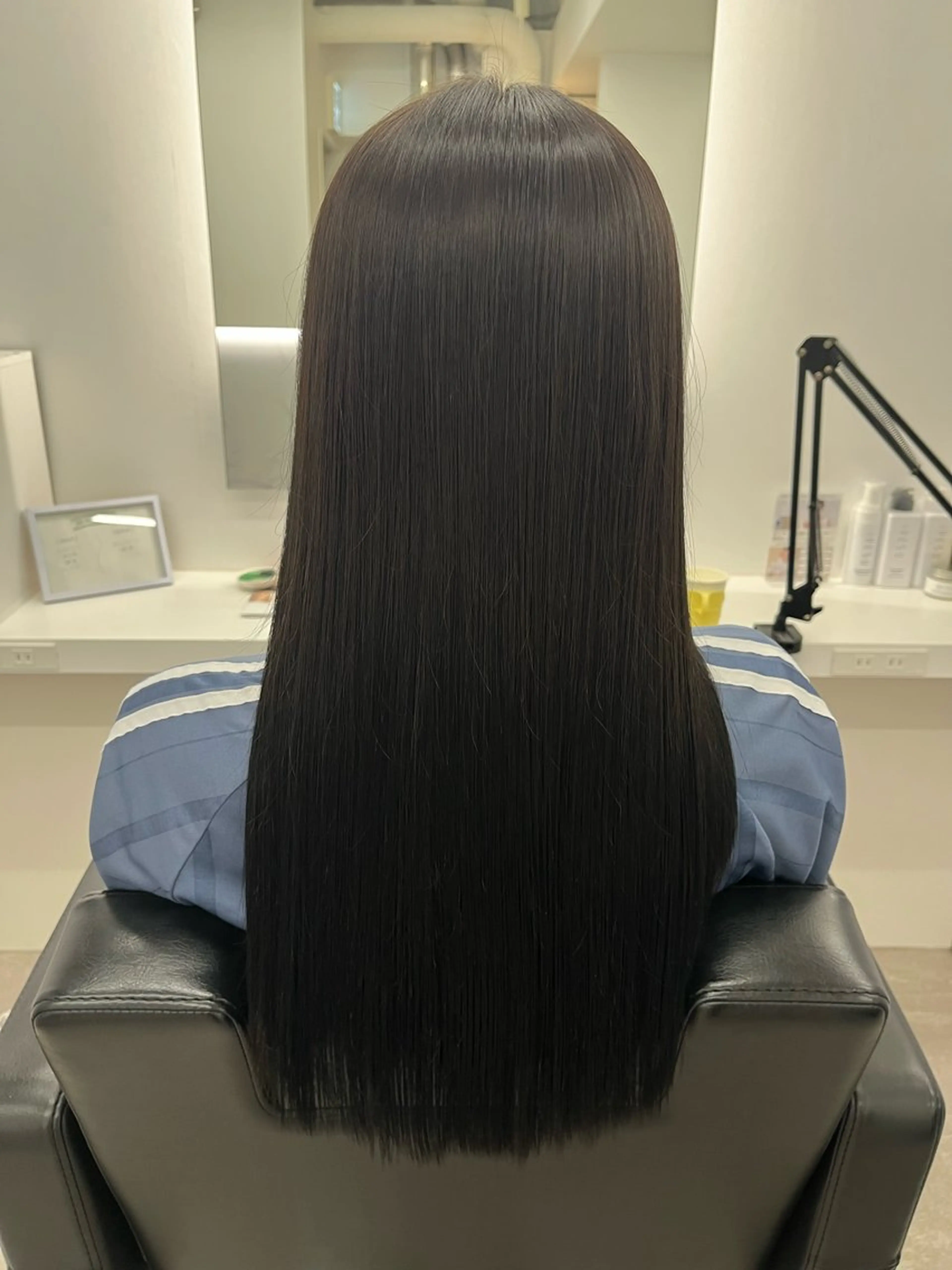 カラー IRESU札幌駅南口店所属・IRESU yukaのヘアスタイル