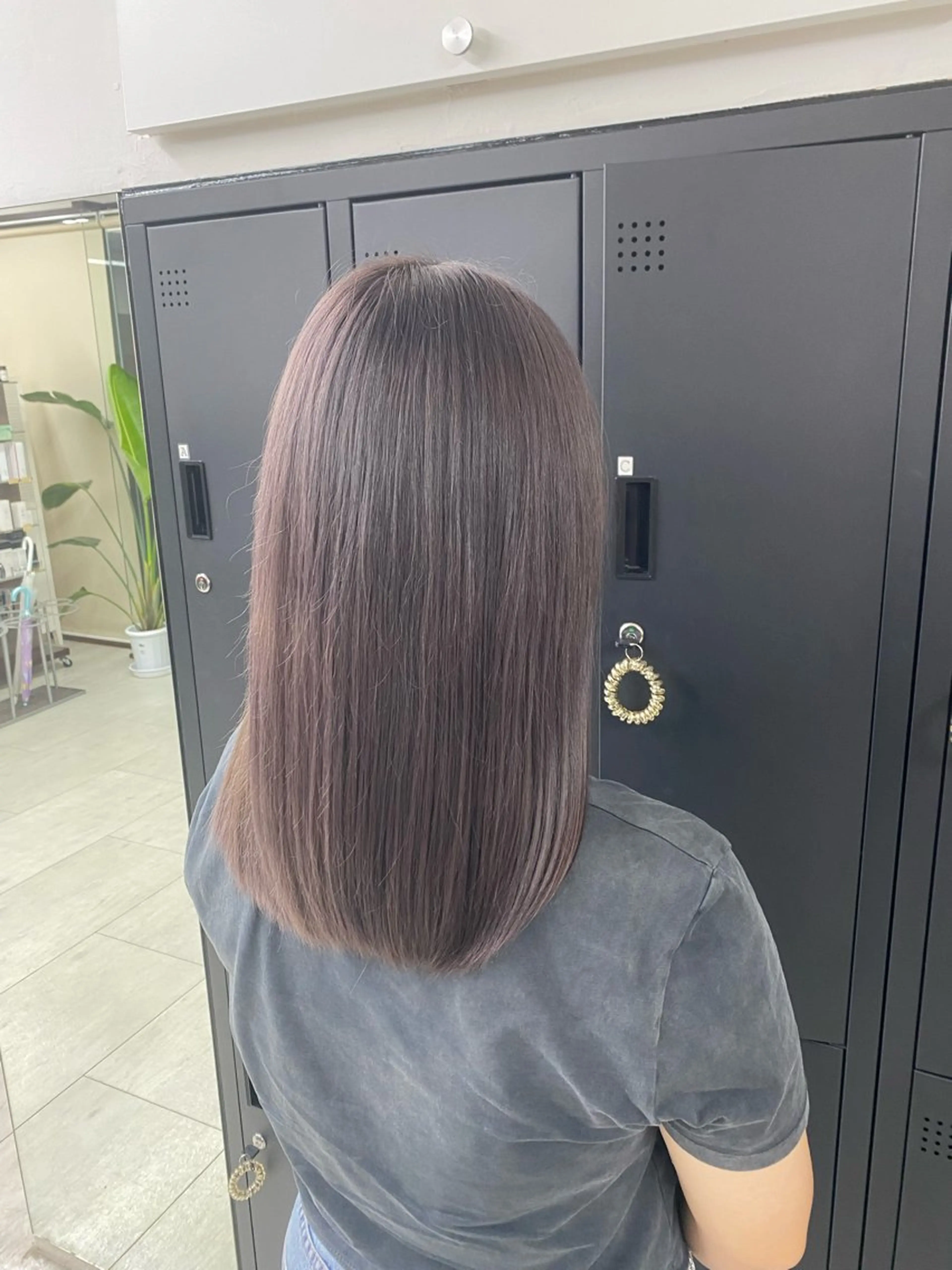 セミロング ヘアカラー 月野涼風 /レイヤーカットのヘアスタイル