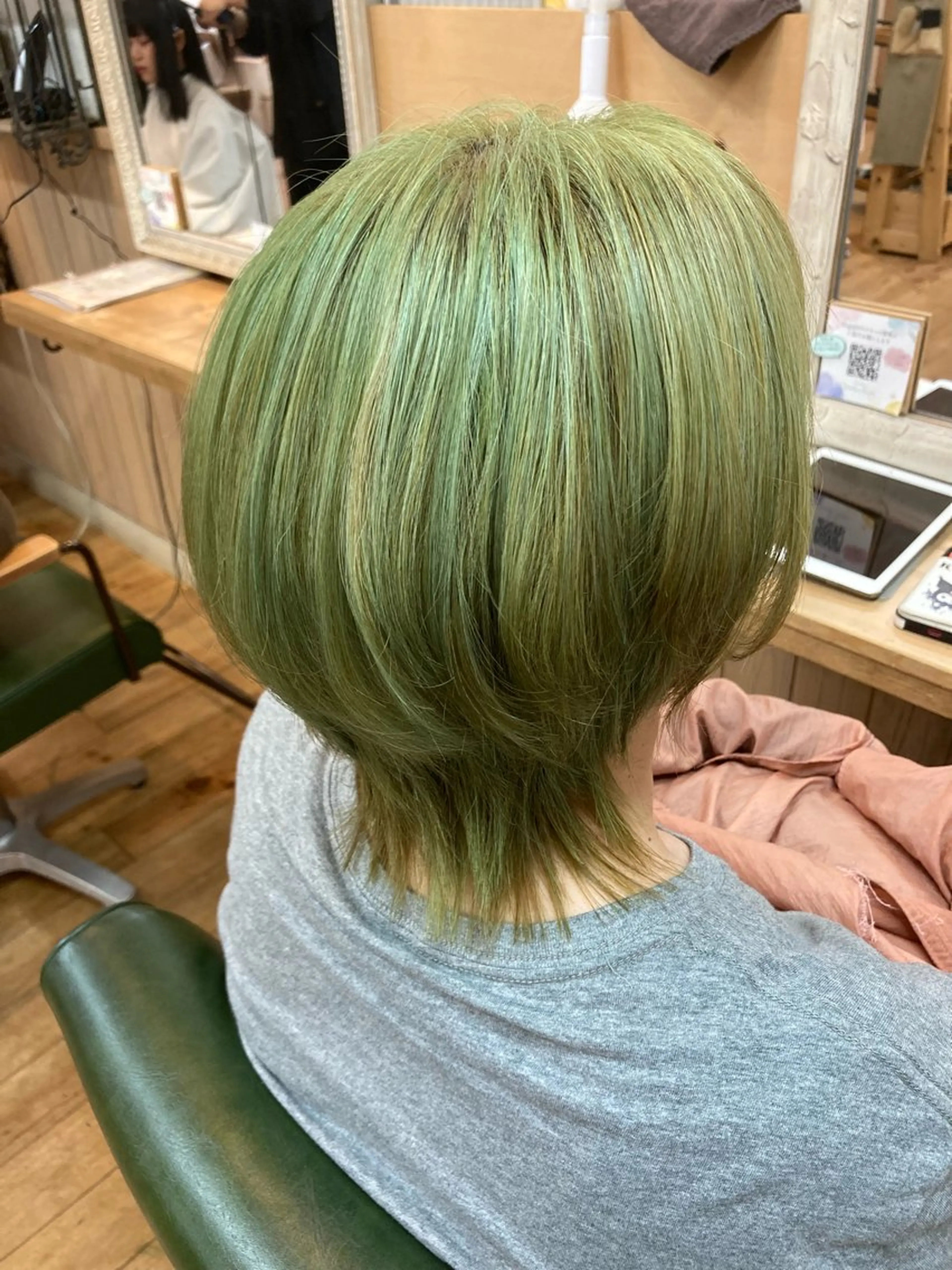 ショート カット ヘアカラー 林 エリのヘアスタイル