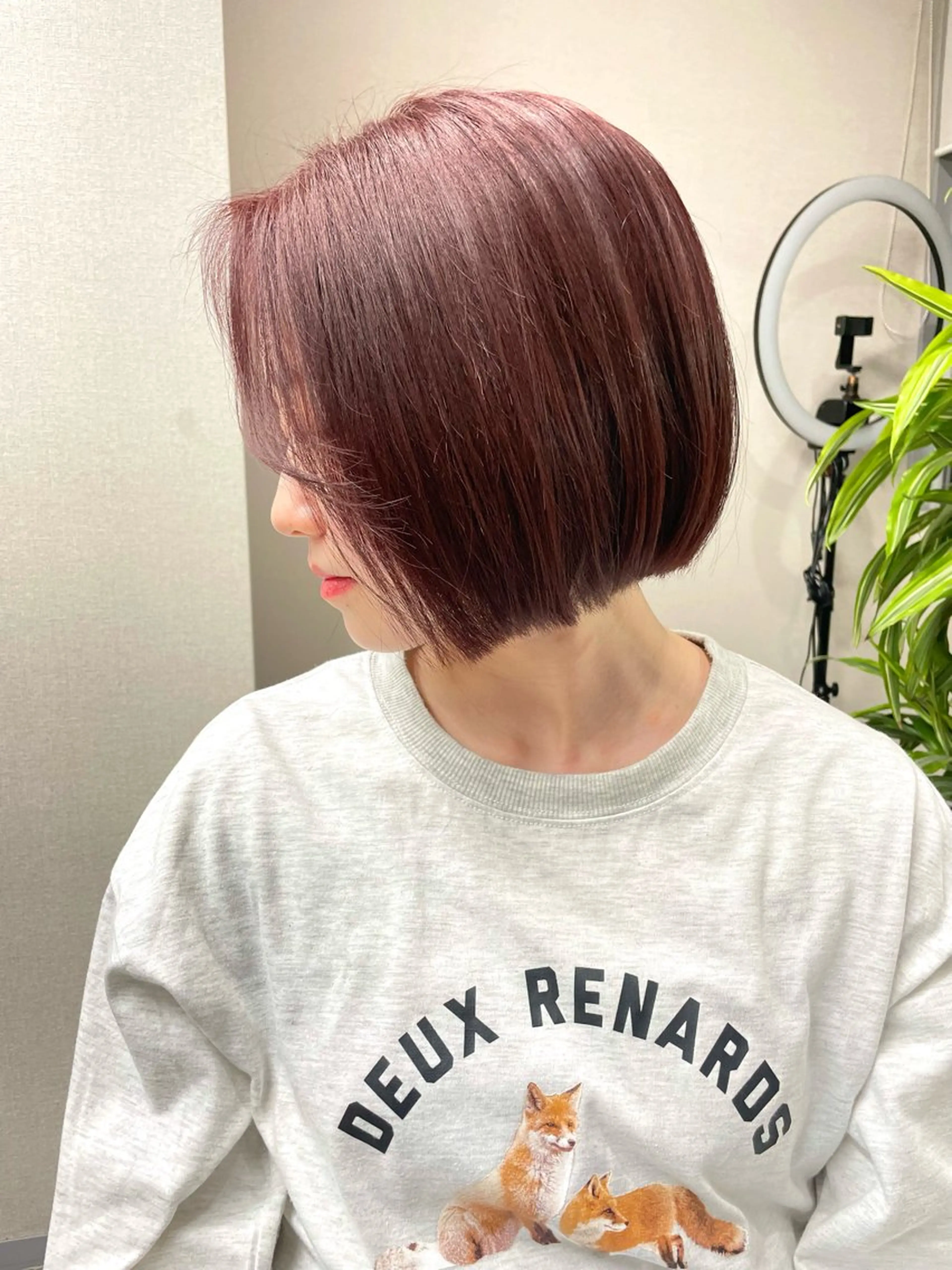 ショート カラー カット ヘアカラー トリートメント ヘッドスパ Qin shaire salon 原宿店所属・レイヤーカット 韓国ヘアayameのヘアスタイル
