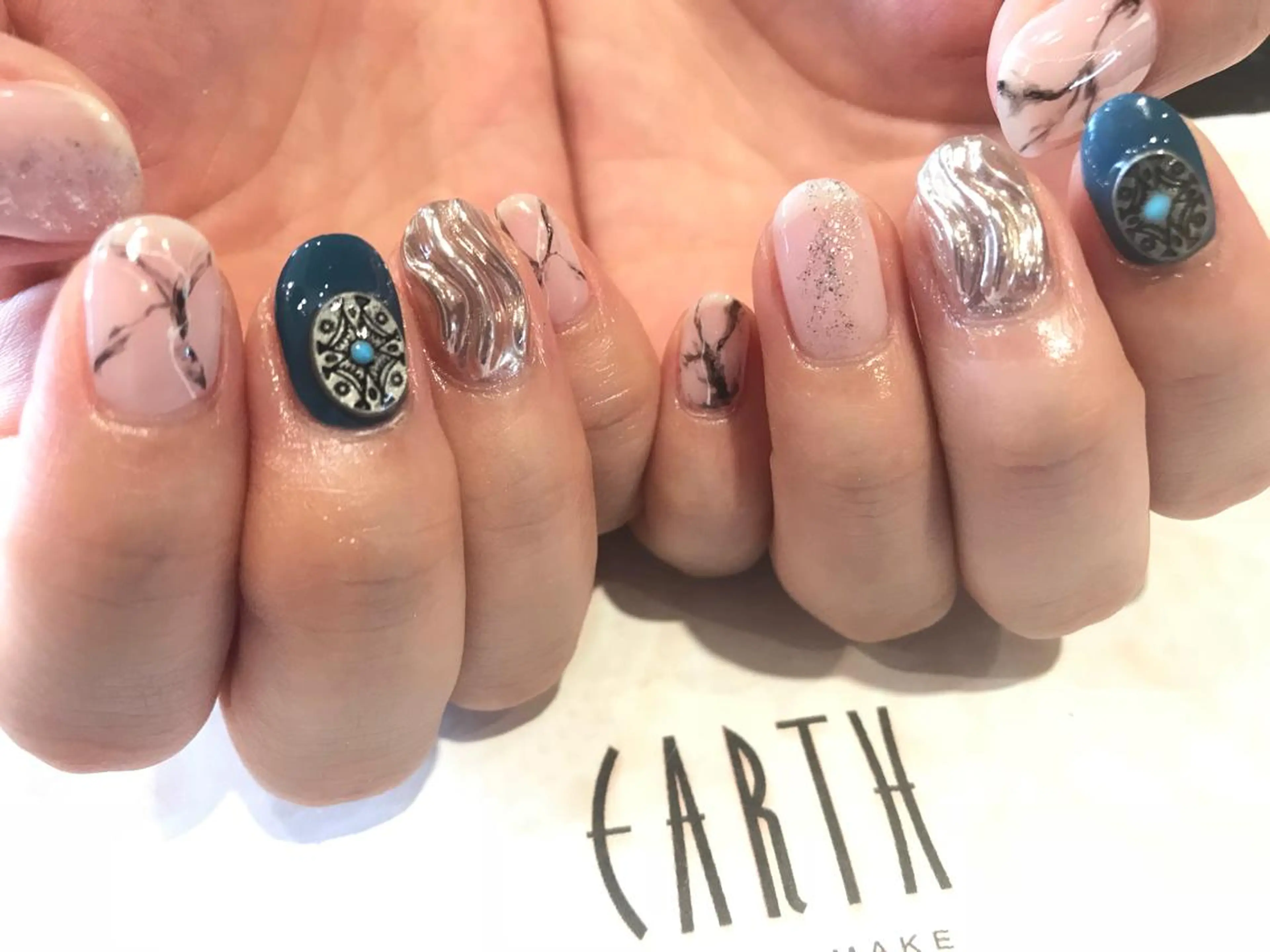 ネイル 大理石ネイル(マーブル) EARTH nanaのネイルデザイン