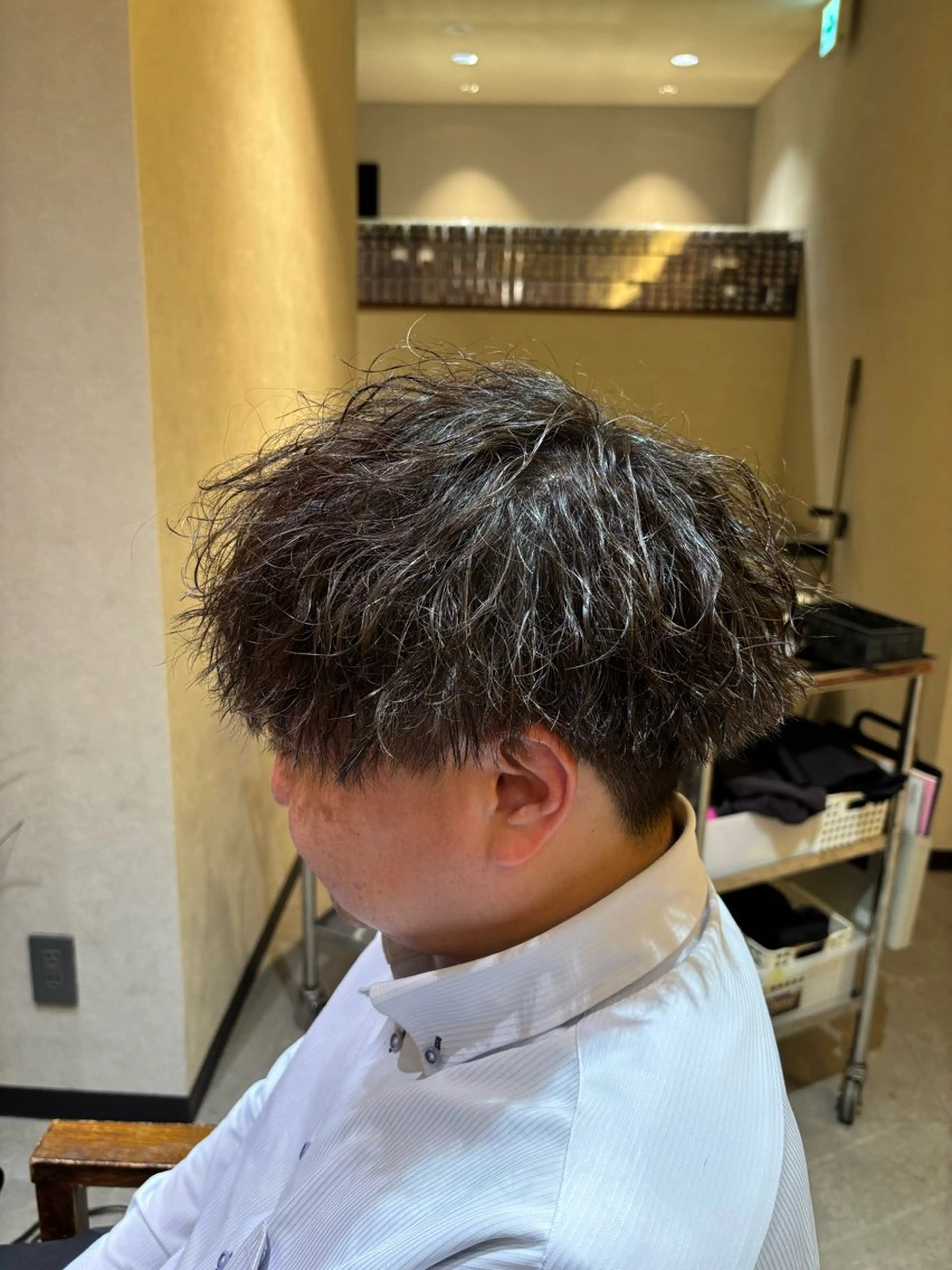 パーマ メンズ カット パーマ FURUSHO所属・透明感カラー/ ツイスパ/小倉悠佑のヘアスタイル