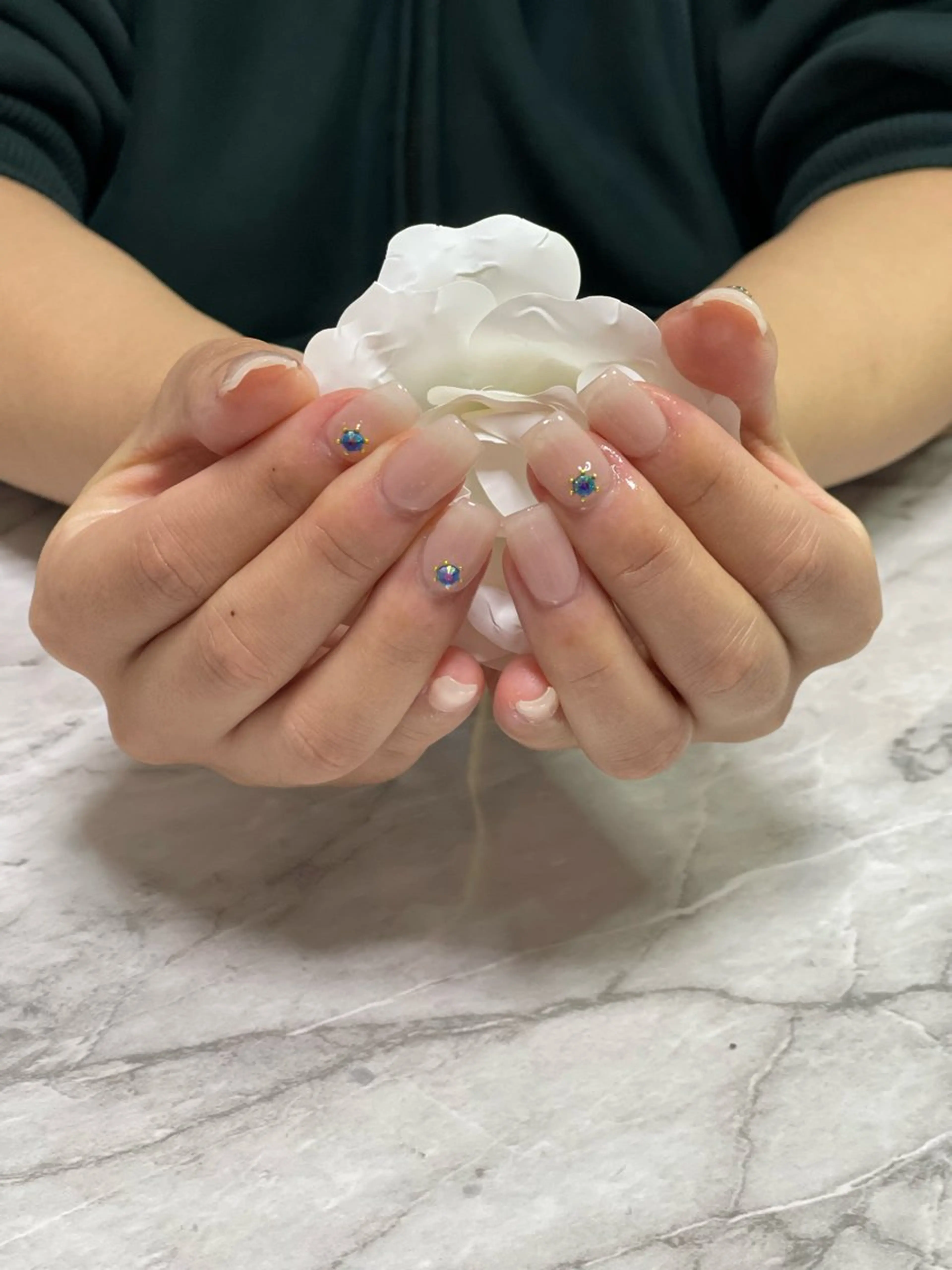 ネイル 長さ出し RUARI RISAのネイルデザイン