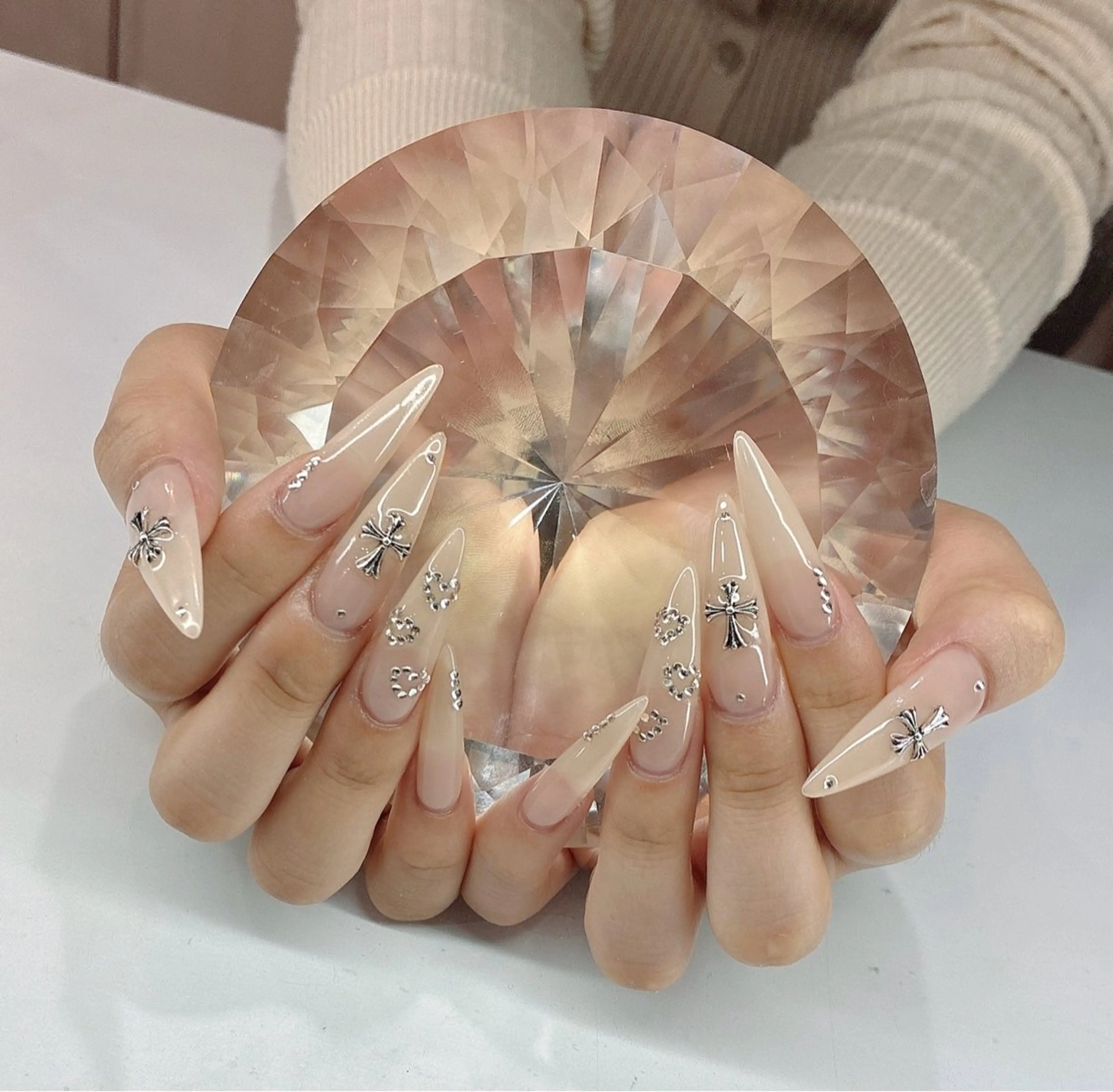ネイル ハンドネイル LoaChaton kaeのネイルデザイン