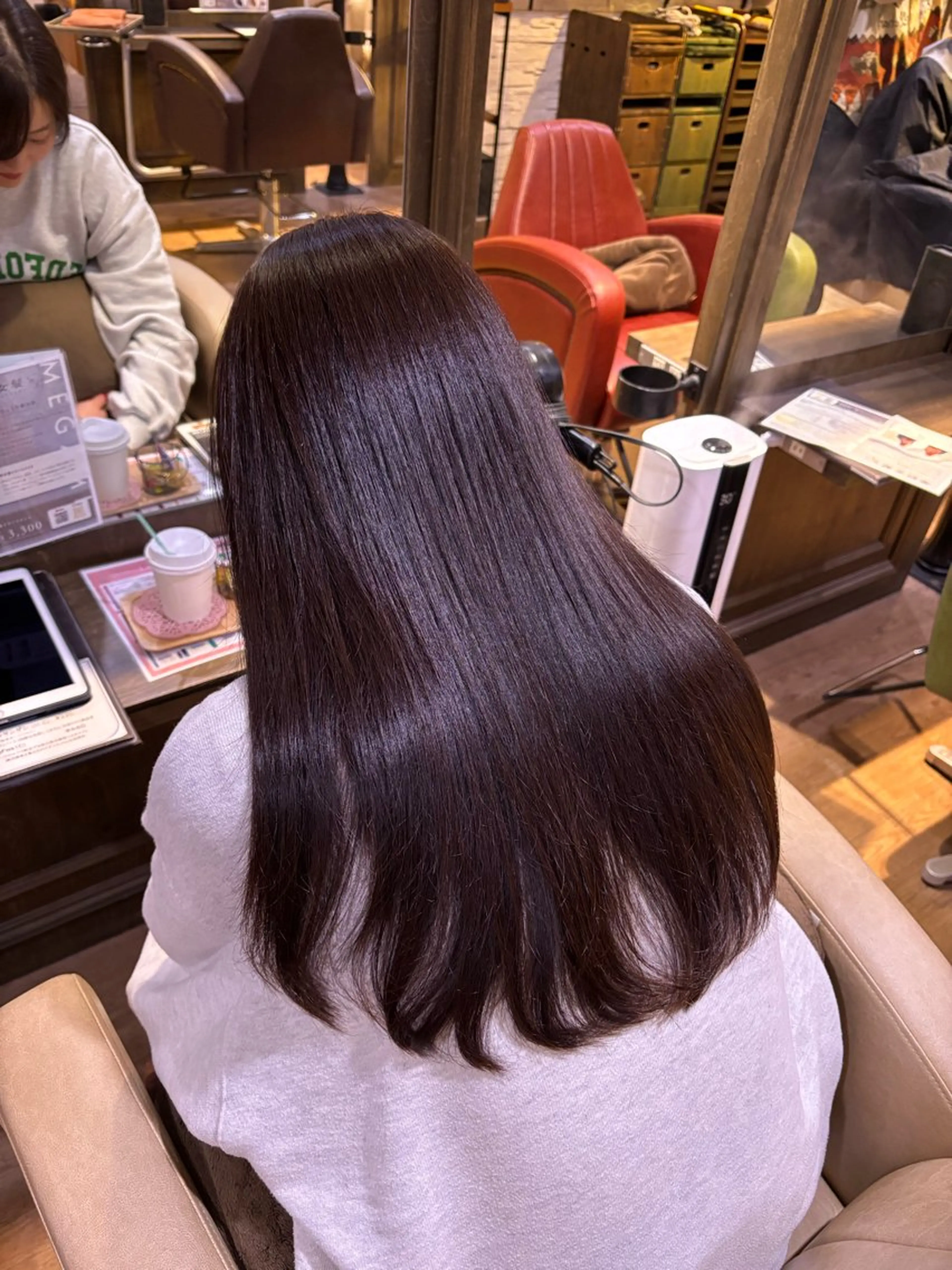 セミロング 野村 朋生のヘアスタイル