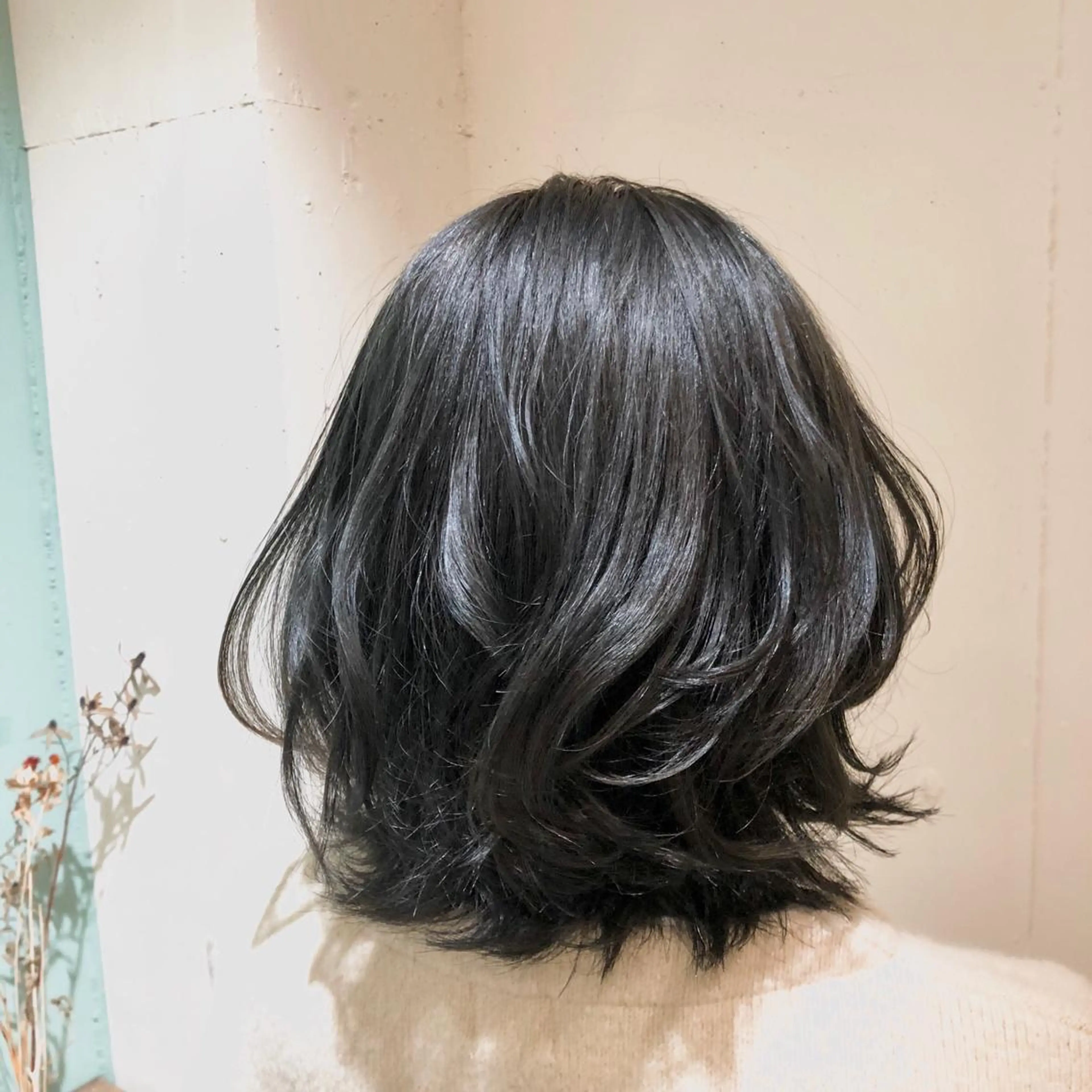 ミディアム カラー パーマ ヘアアレンジ ブリーチ 透明感カラー グラデーションカラー グレージュ ハイライトカラー 【ツヤ髪美容師】 ツダケイスケのヘアスタイル